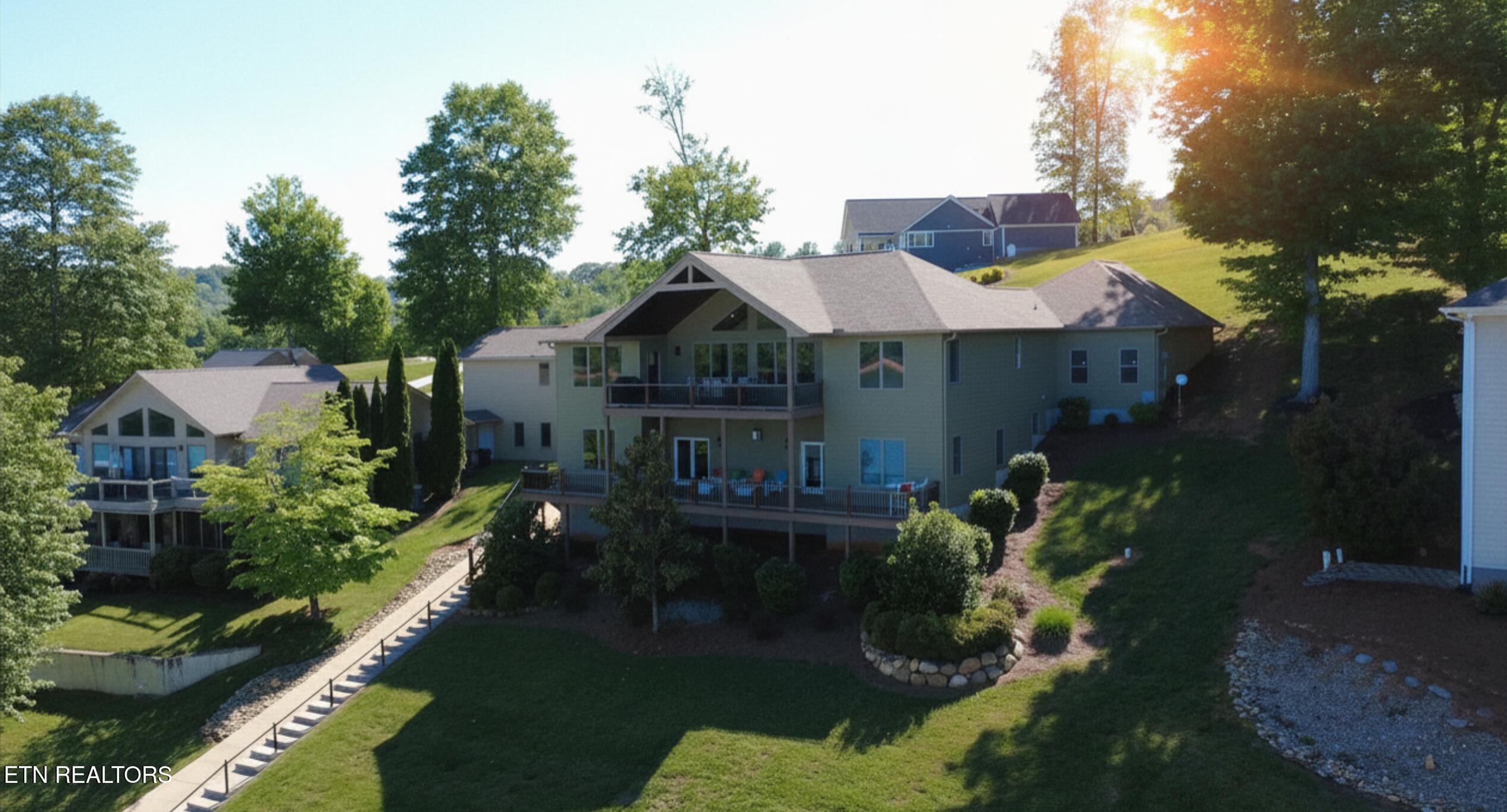 374 Norris Crest Drive Lafollette TN 37766