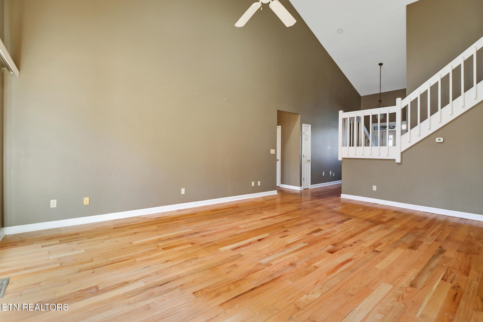 121 Inata Circle Loudon TN 37774