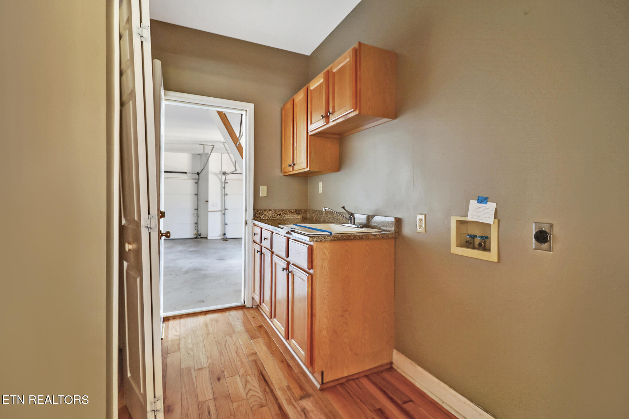 121 Inata Circle Loudon TN 37774