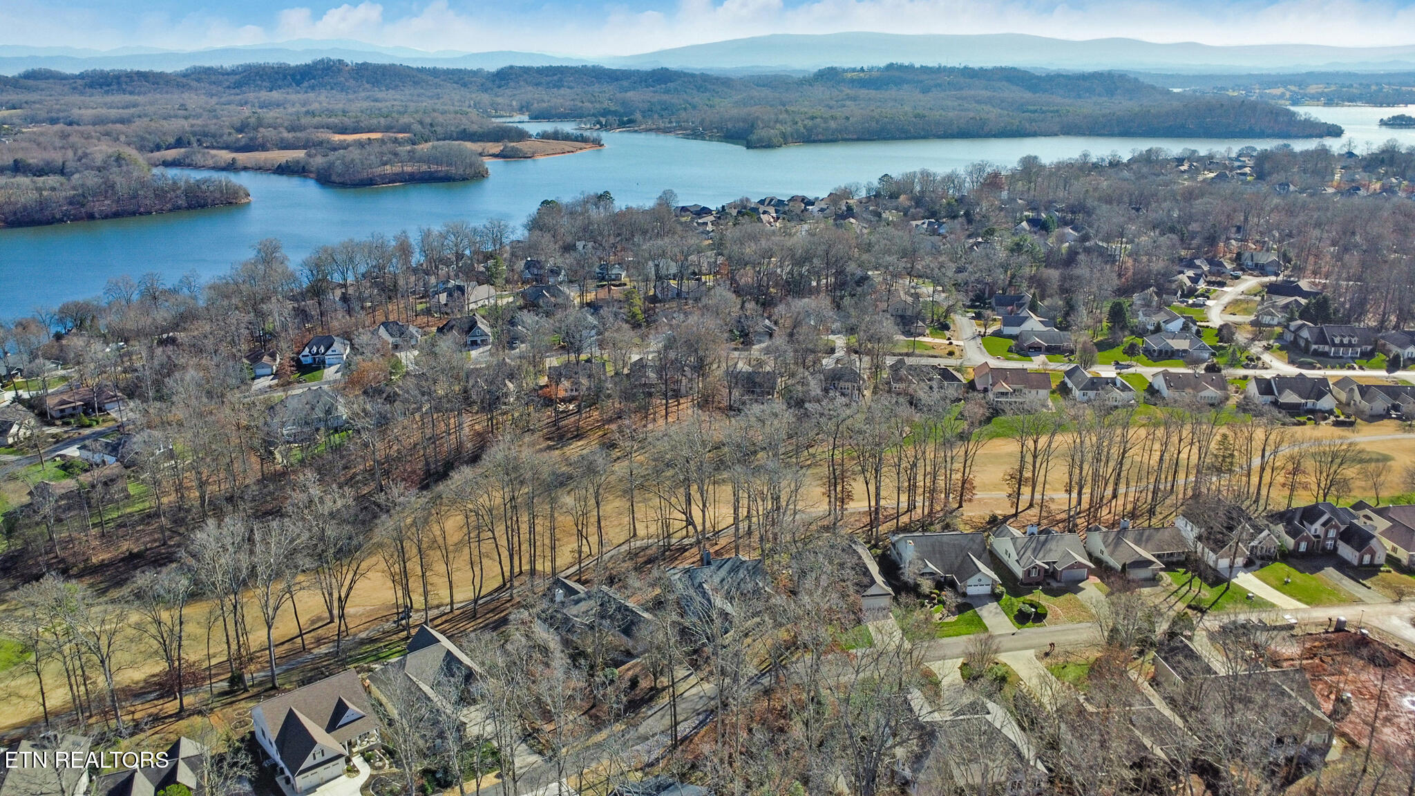 121 Inata Circle Loudon TN 37774