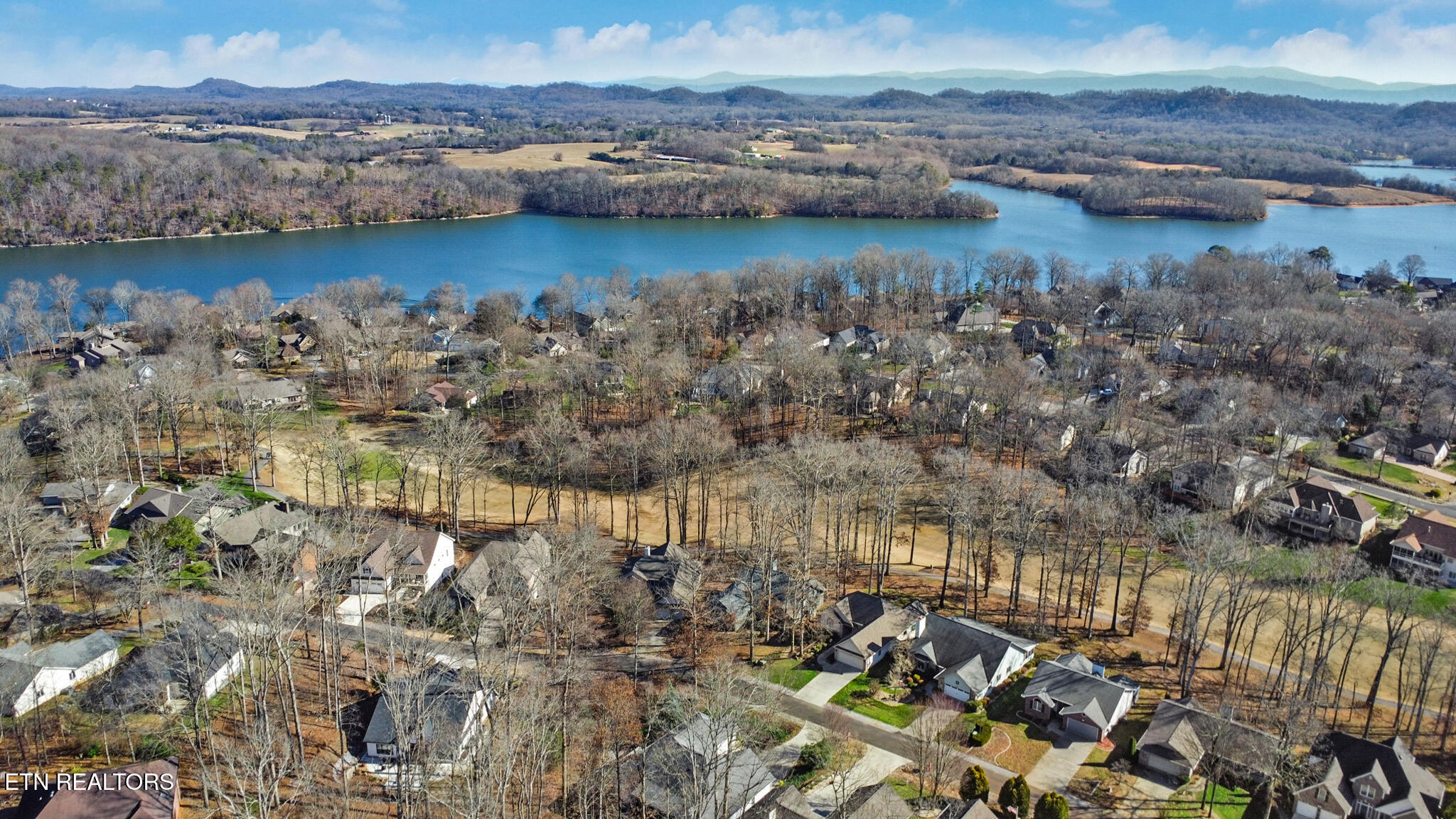 121 Inata Circle Loudon TN 37774