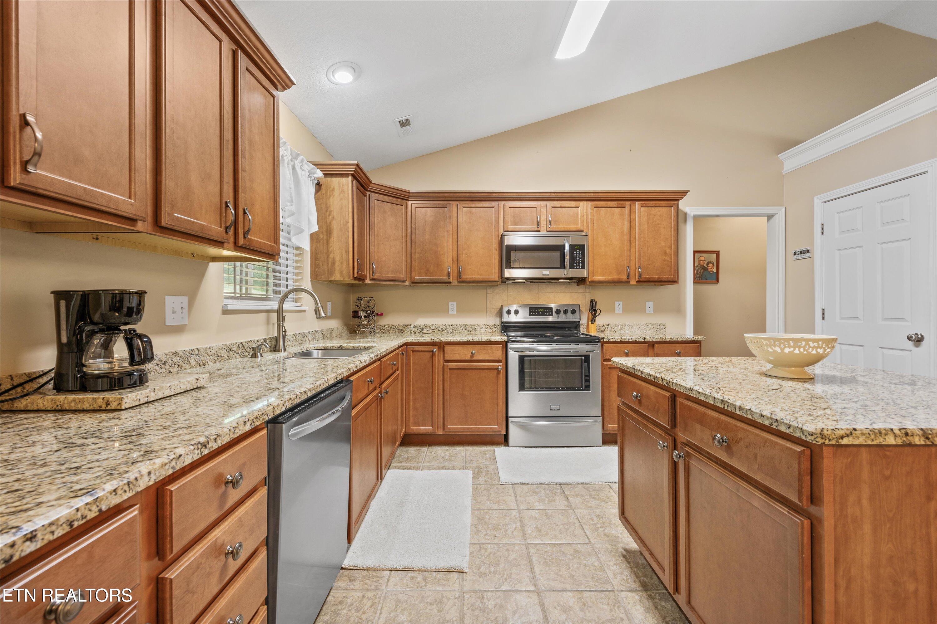 1026 Saint Johns Drive Maryville TN 37801