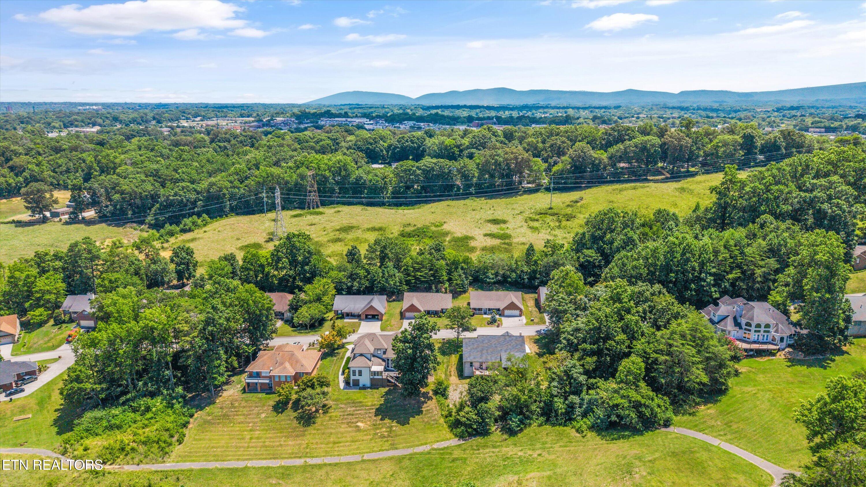 1026 Saint Johns Drive Maryville TN 37801