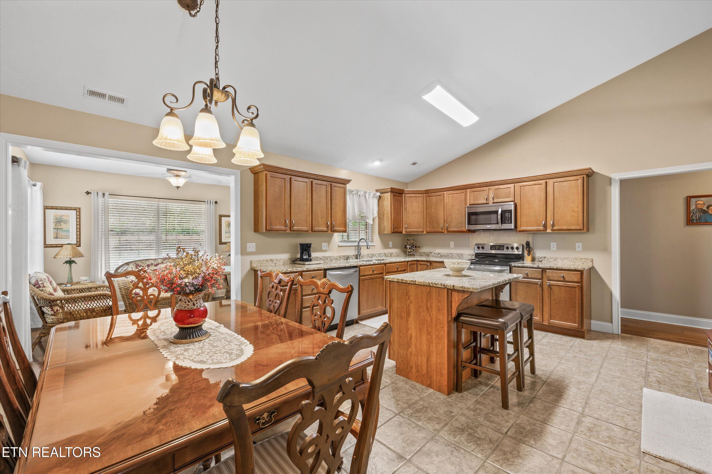 1026 Saint Johns Drive Maryville TN 37801