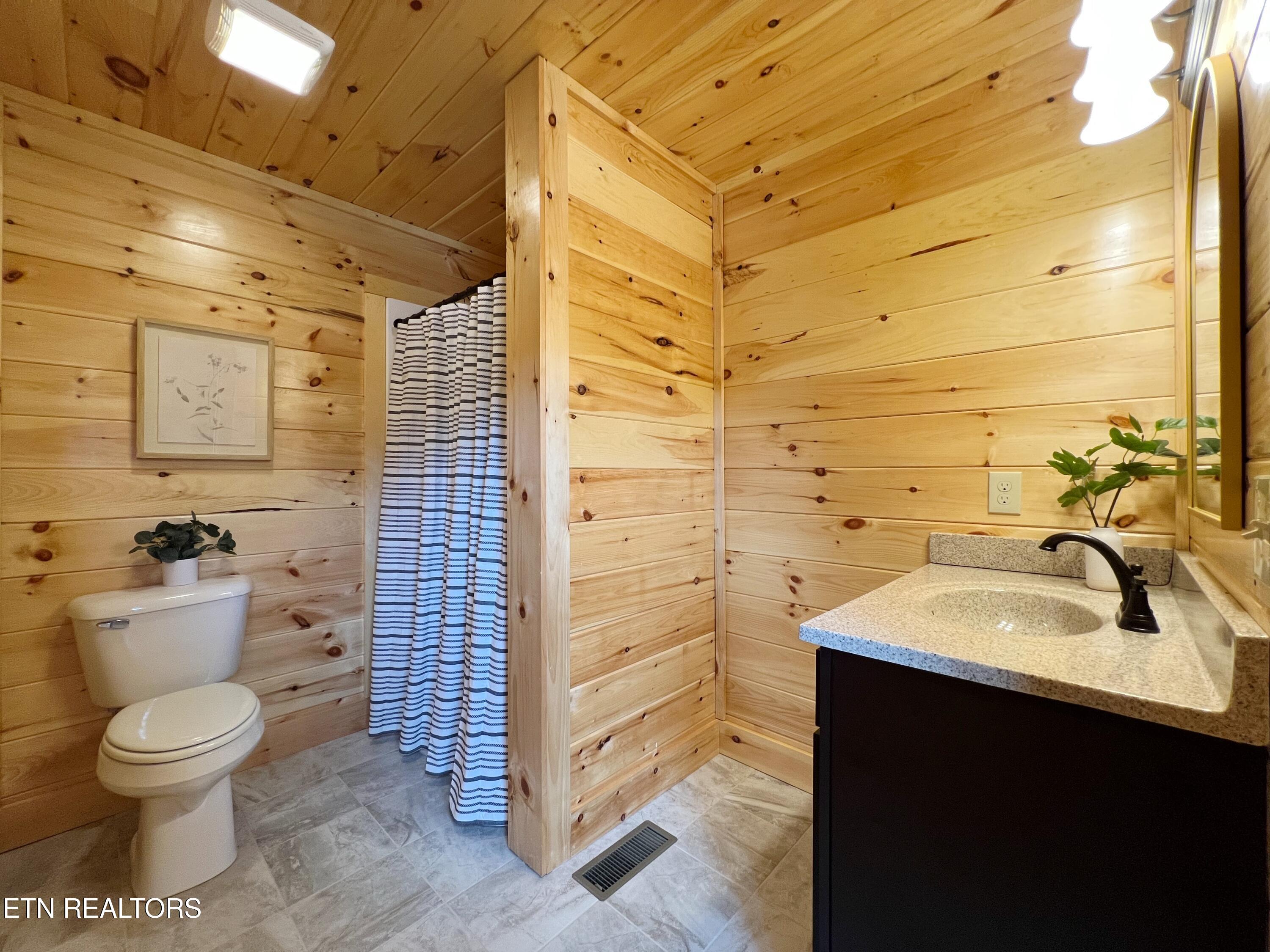 3741 Heritage Hills Drive Pigeon Forge TN 37863