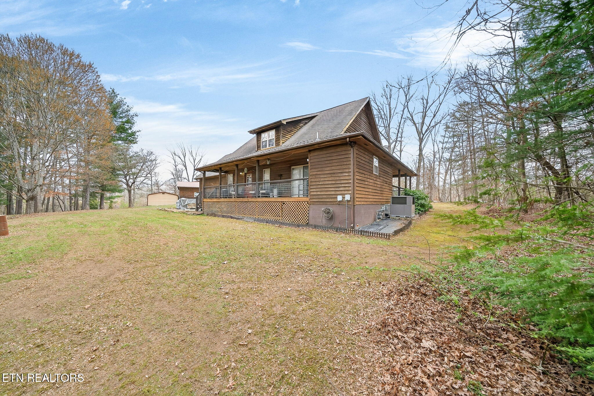 81 Pine Tree Circle Crossville TN 38571