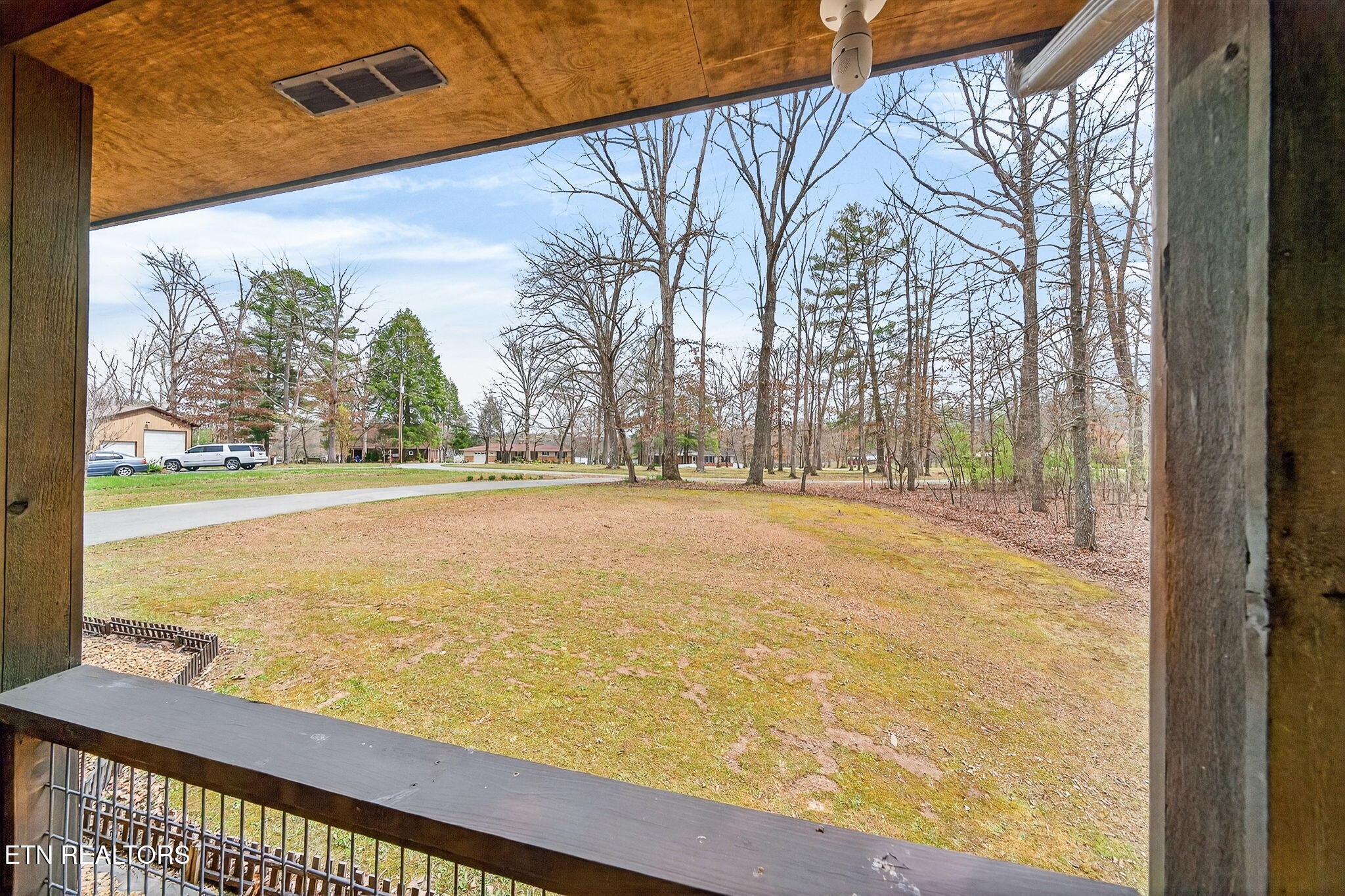 81 Pine Tree Circle Crossville TN 38571