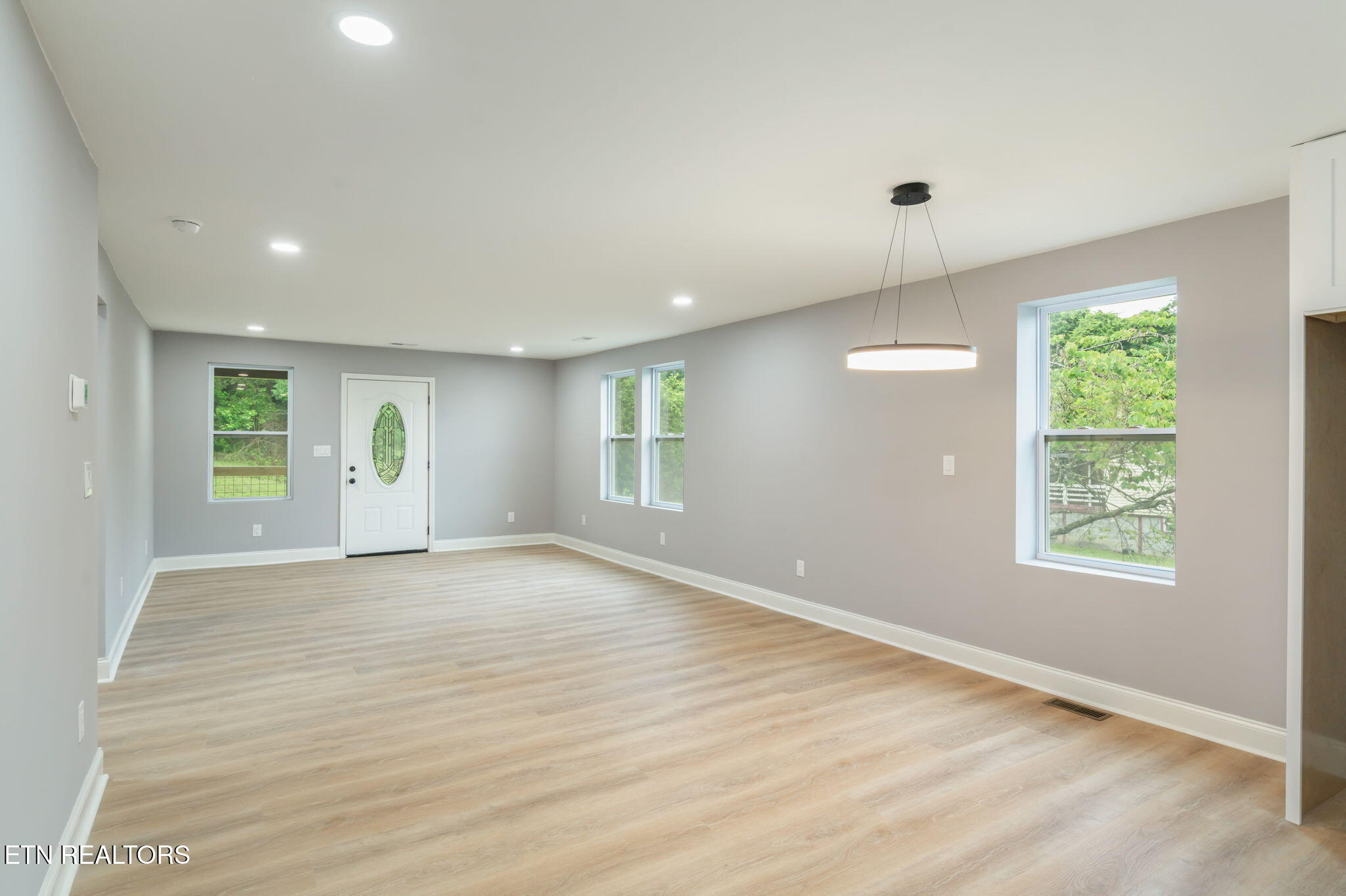 600 N Trinity Avenue Rockwood TN 37854