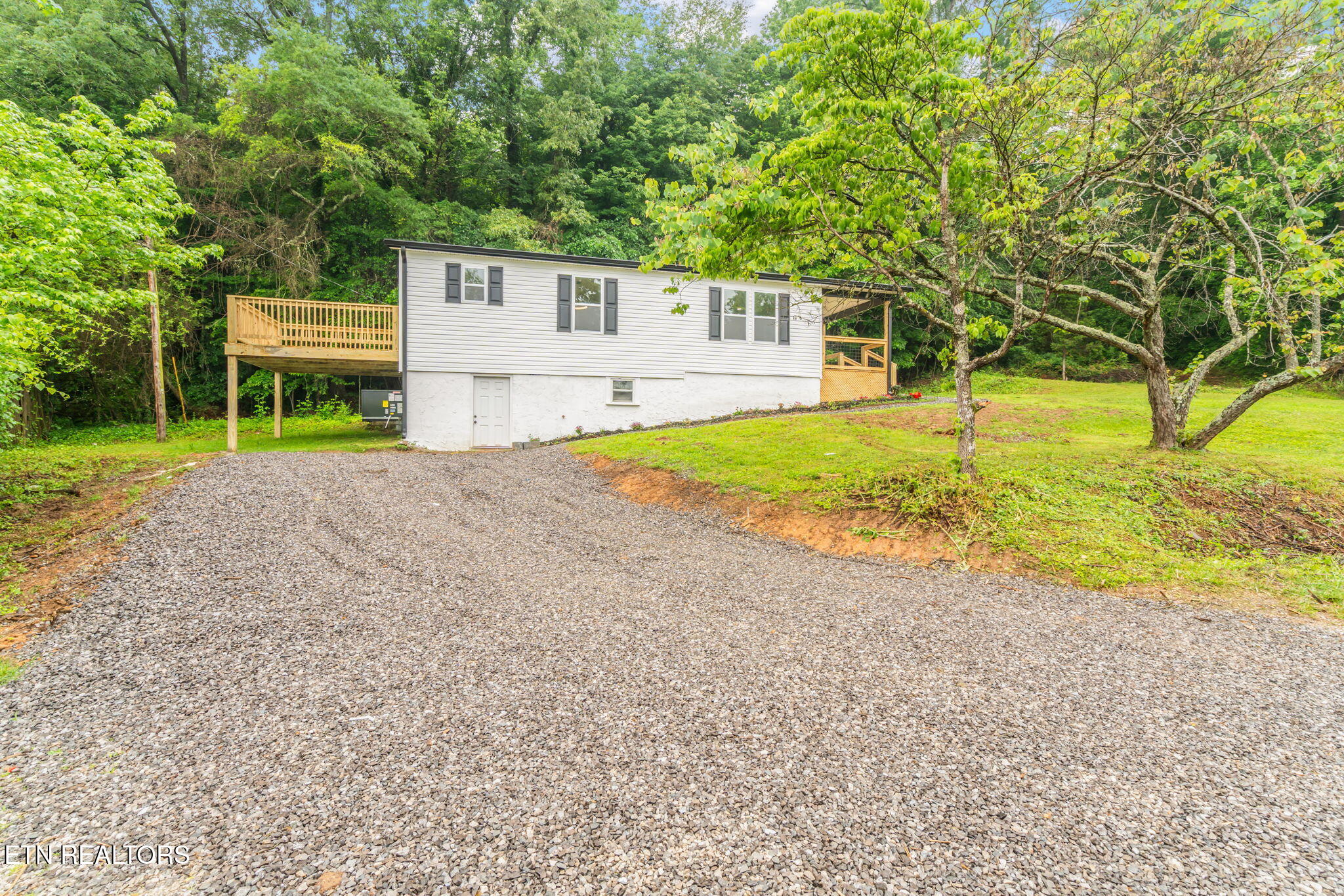 600 N Trinity Avenue Rockwood TN 37854