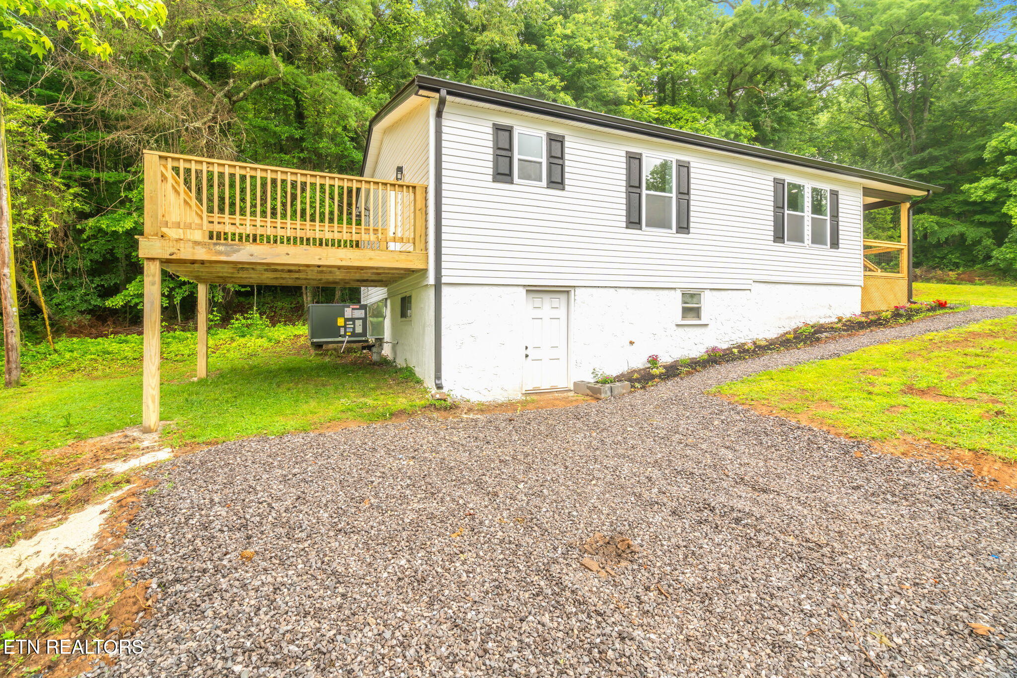 600 N Trinity Avenue Rockwood TN 37854