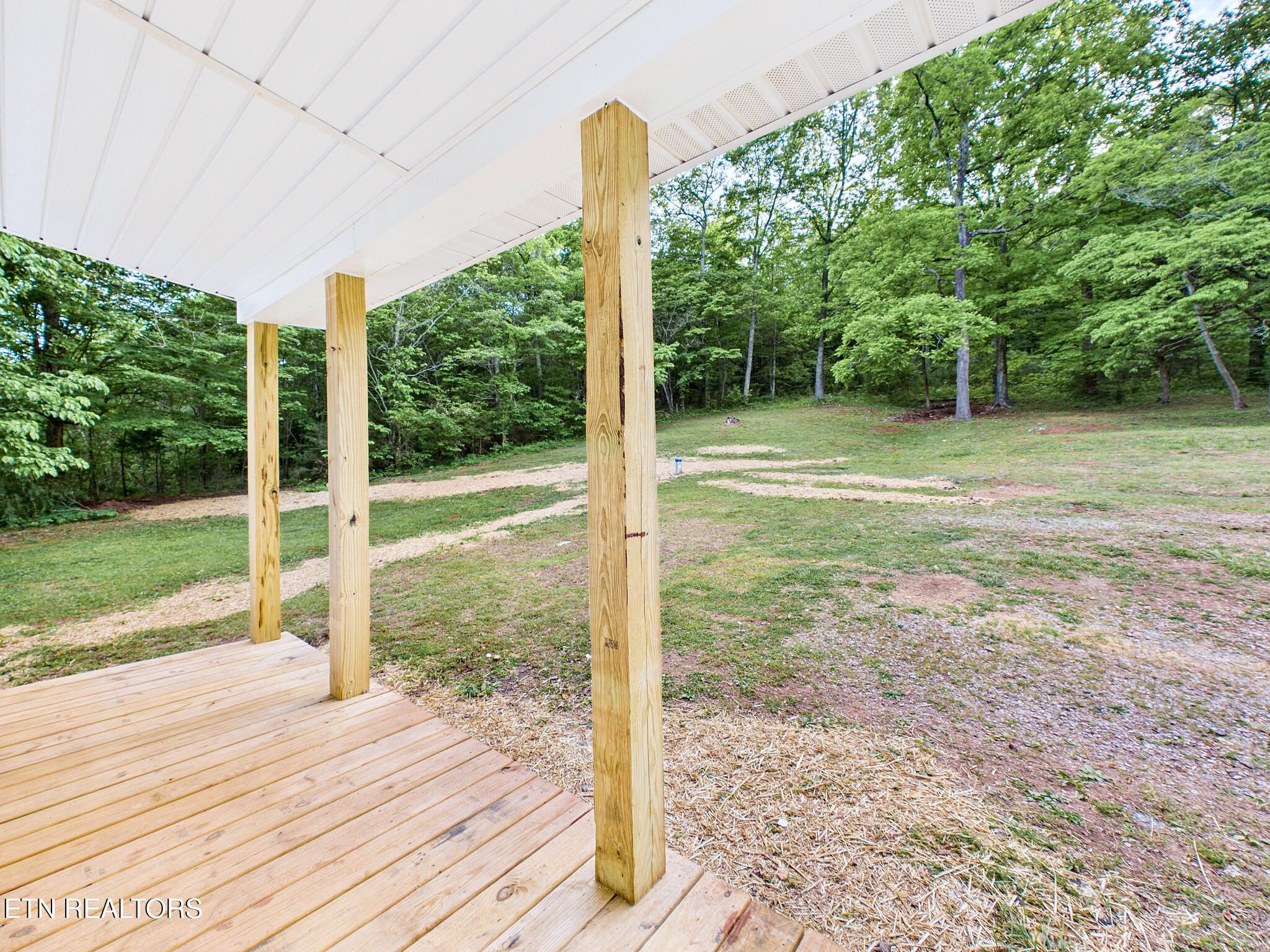 2414 Highway 39 E Englewood TN 37329