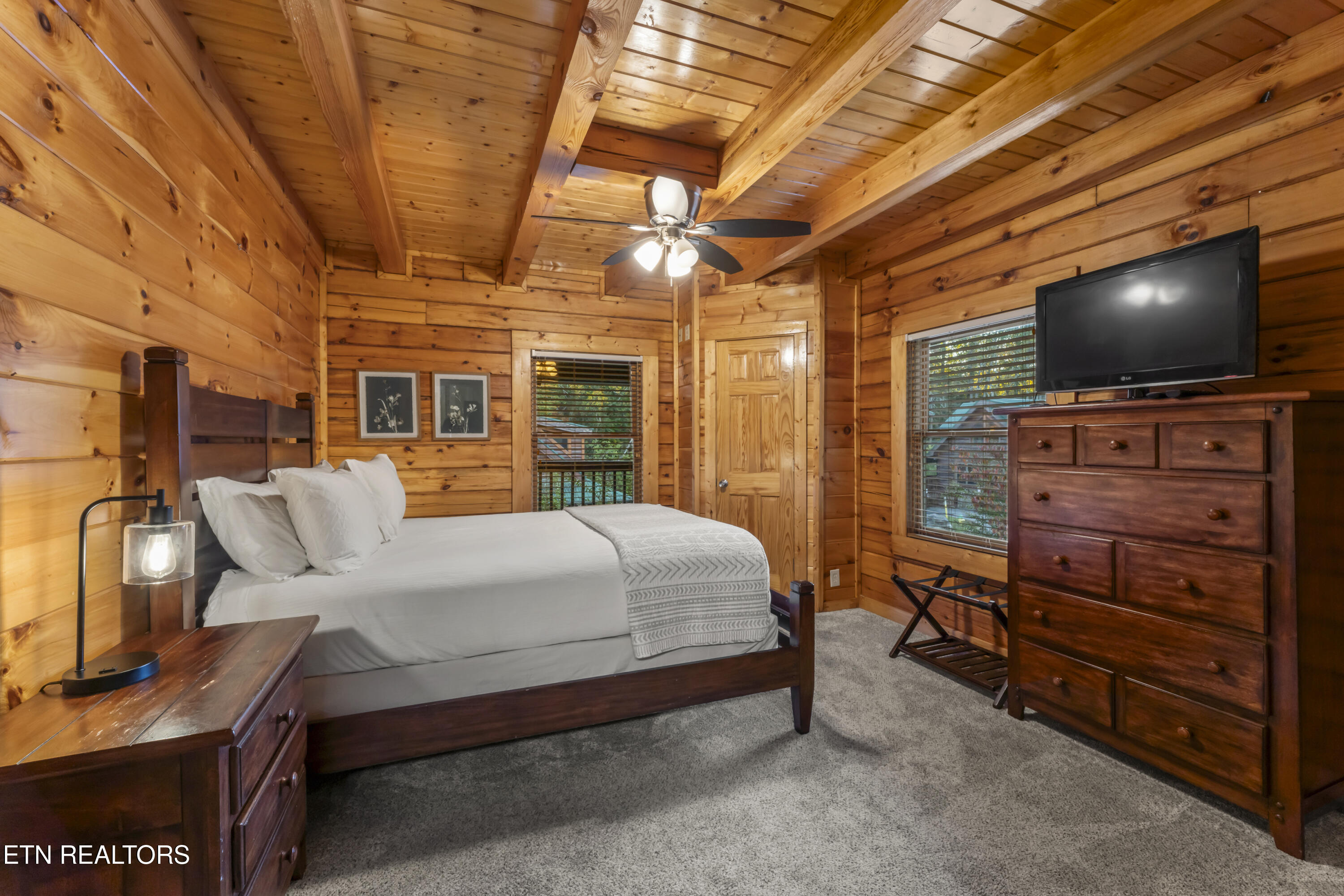 526 Blackberry Ridge Way Pigeon Forge TN 37863