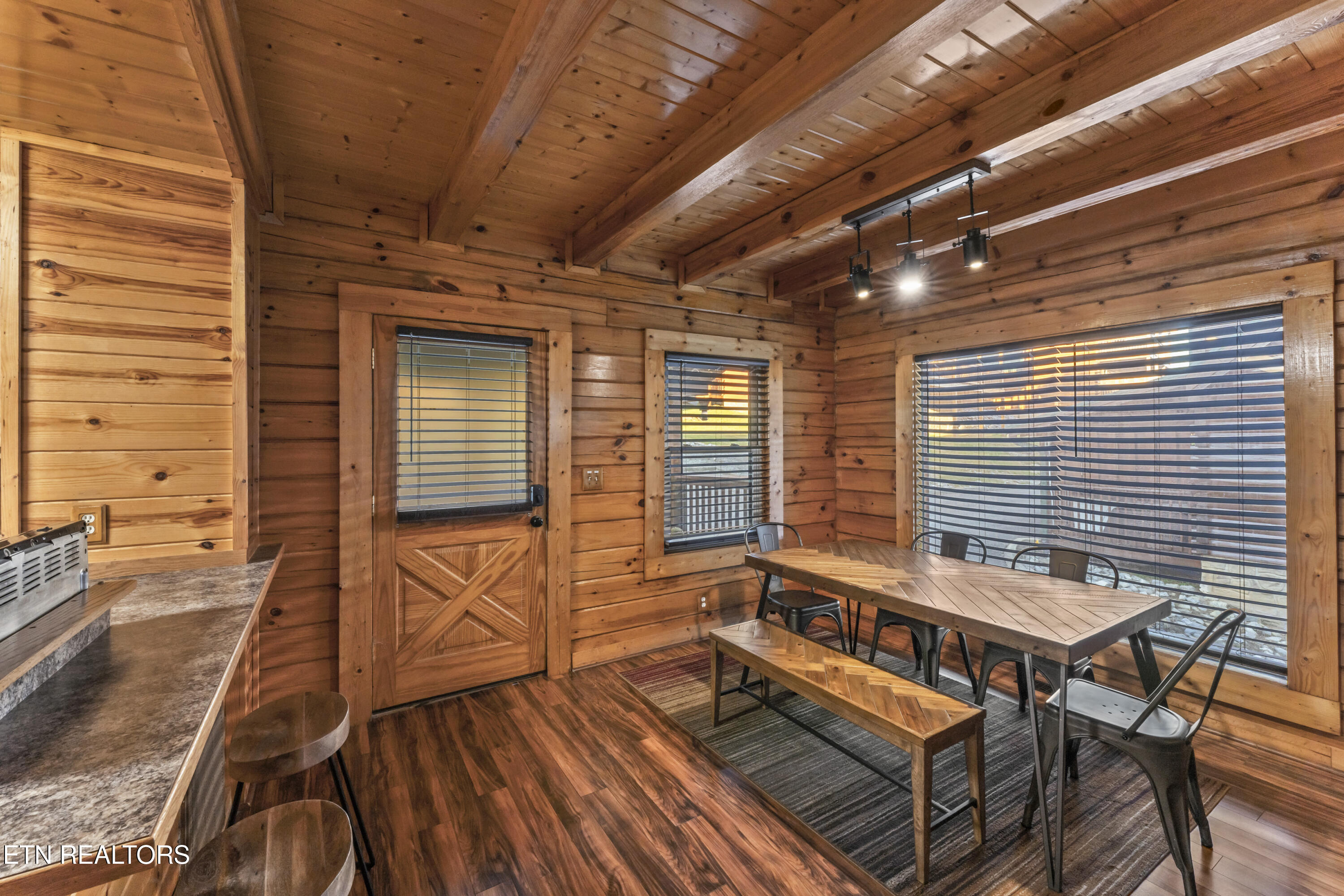 526 Blackberry Ridge Way Pigeon Forge TN 37863