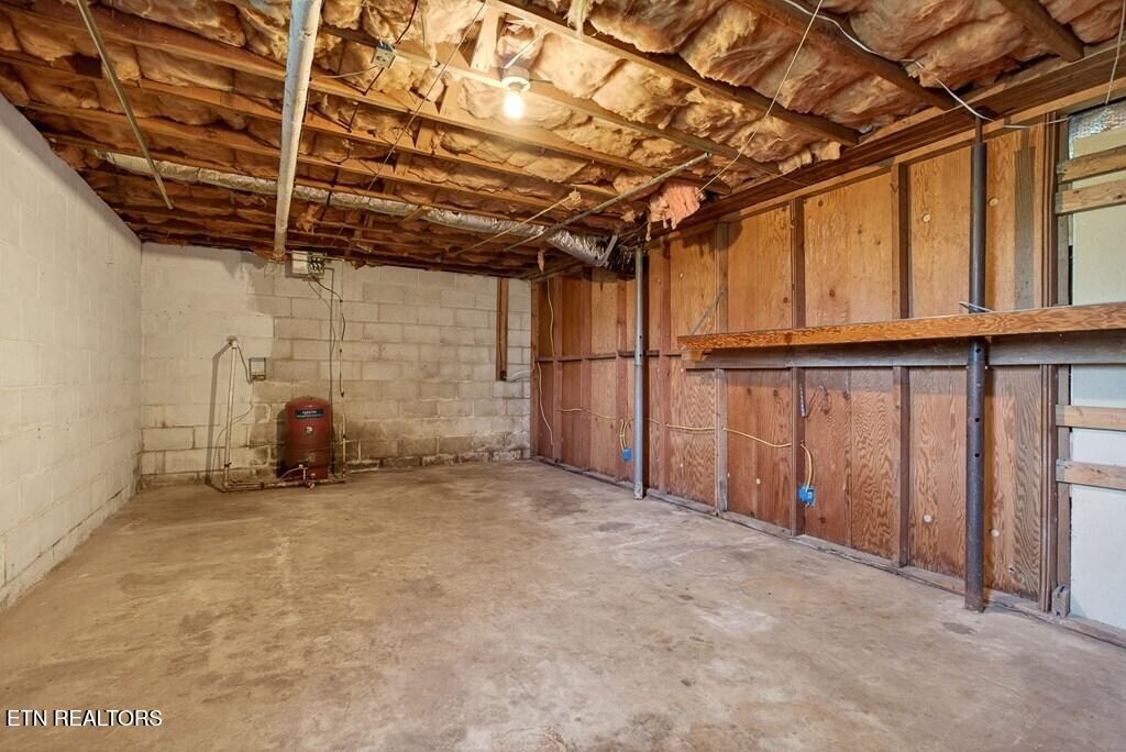 463 Franks Ferry Road Sparta TN 38583