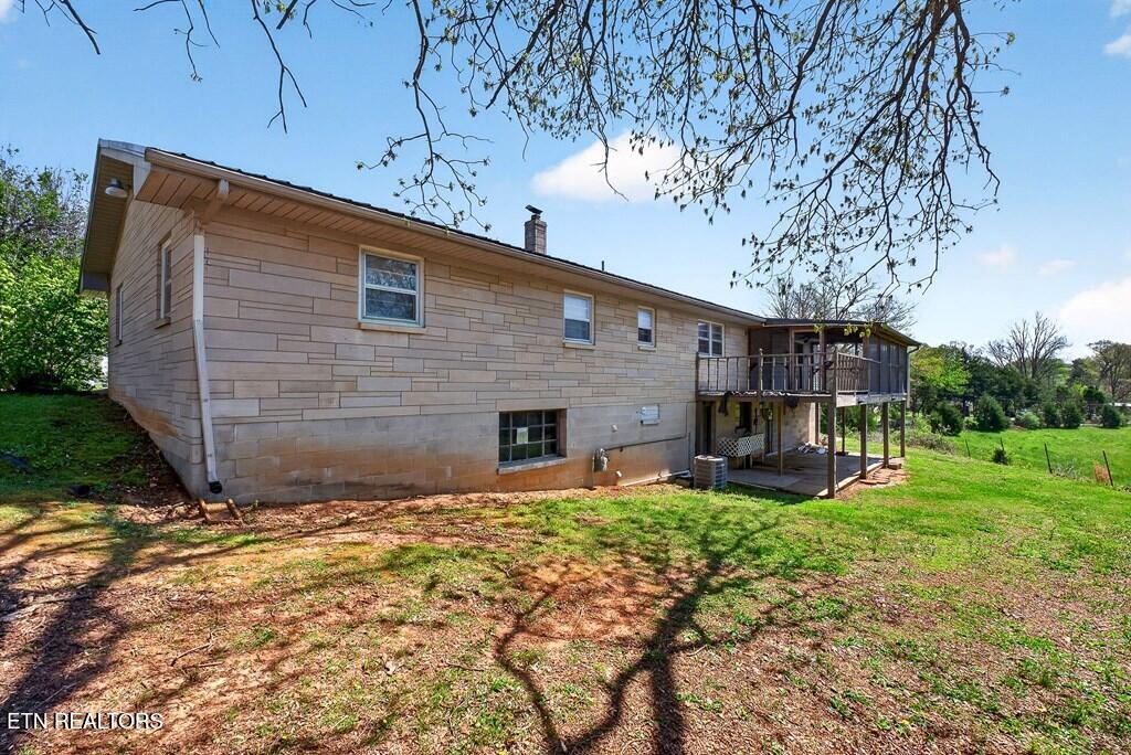 463 Franks Ferry Road Sparta TN 38583