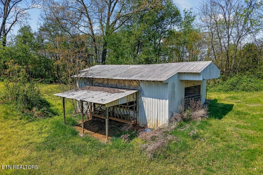 463 Franks Ferry Road Sparta TN 38583