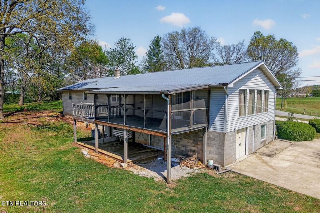 463 Franks Ferry Road Sparta TN 38583