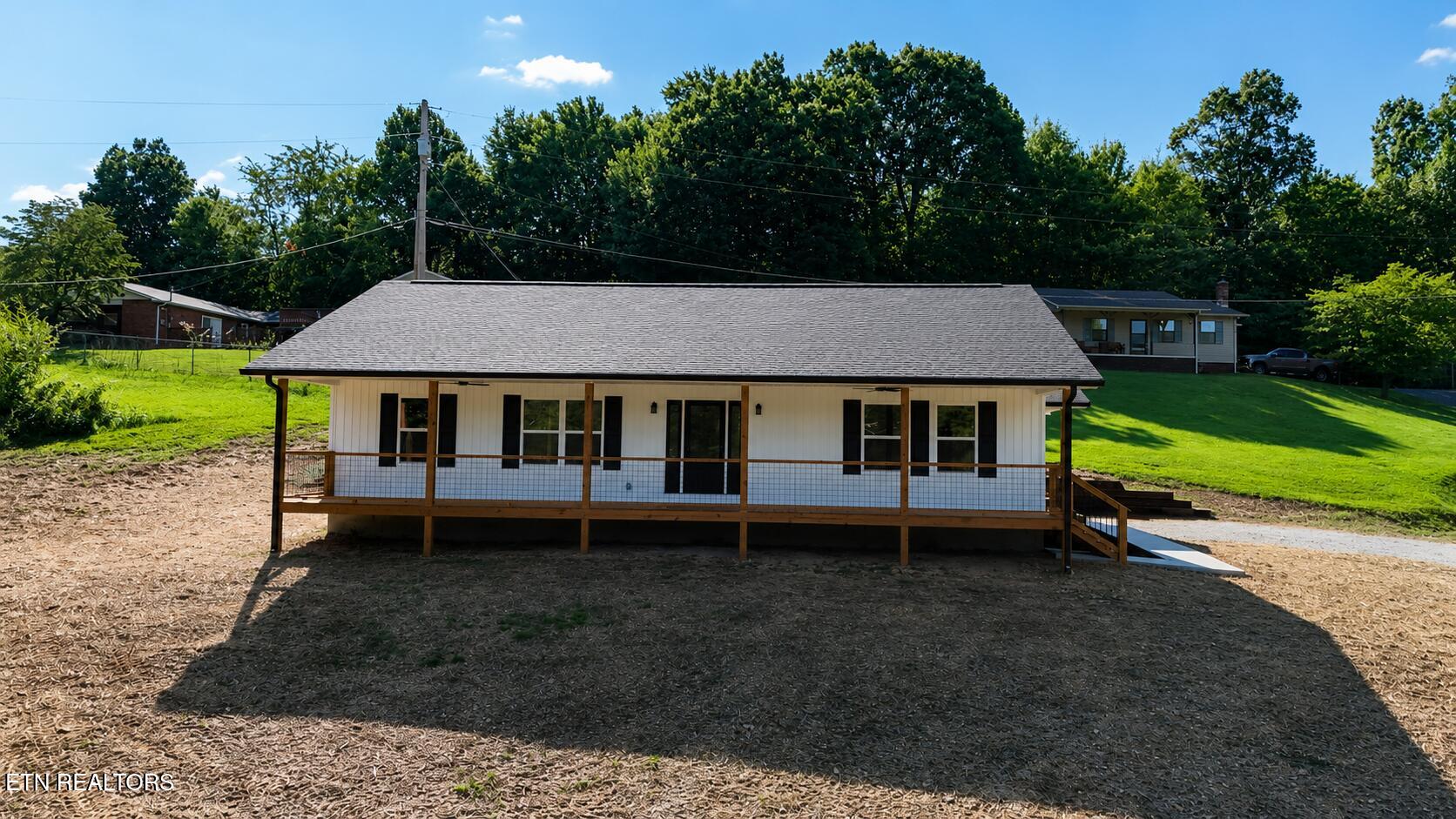 125 Canada Drive Oneida TN 37841