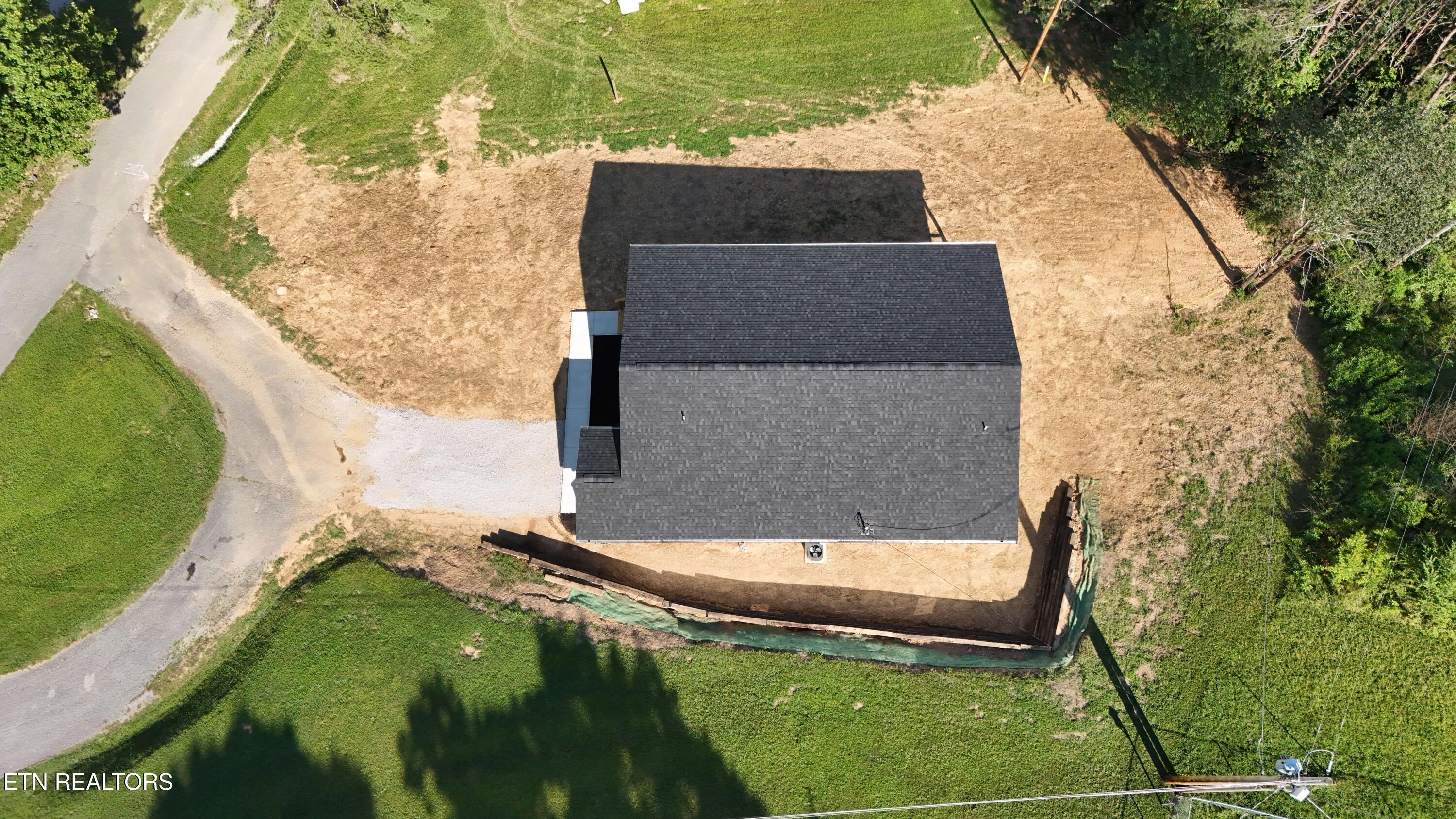 125 Canada Drive Oneida TN 37841