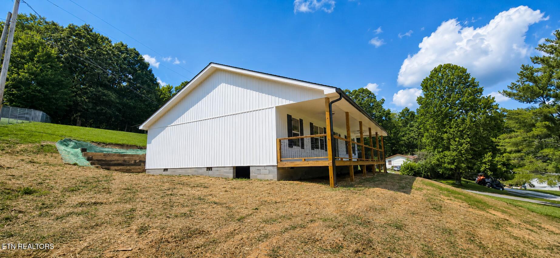 125 Canada Drive Oneida TN 37841