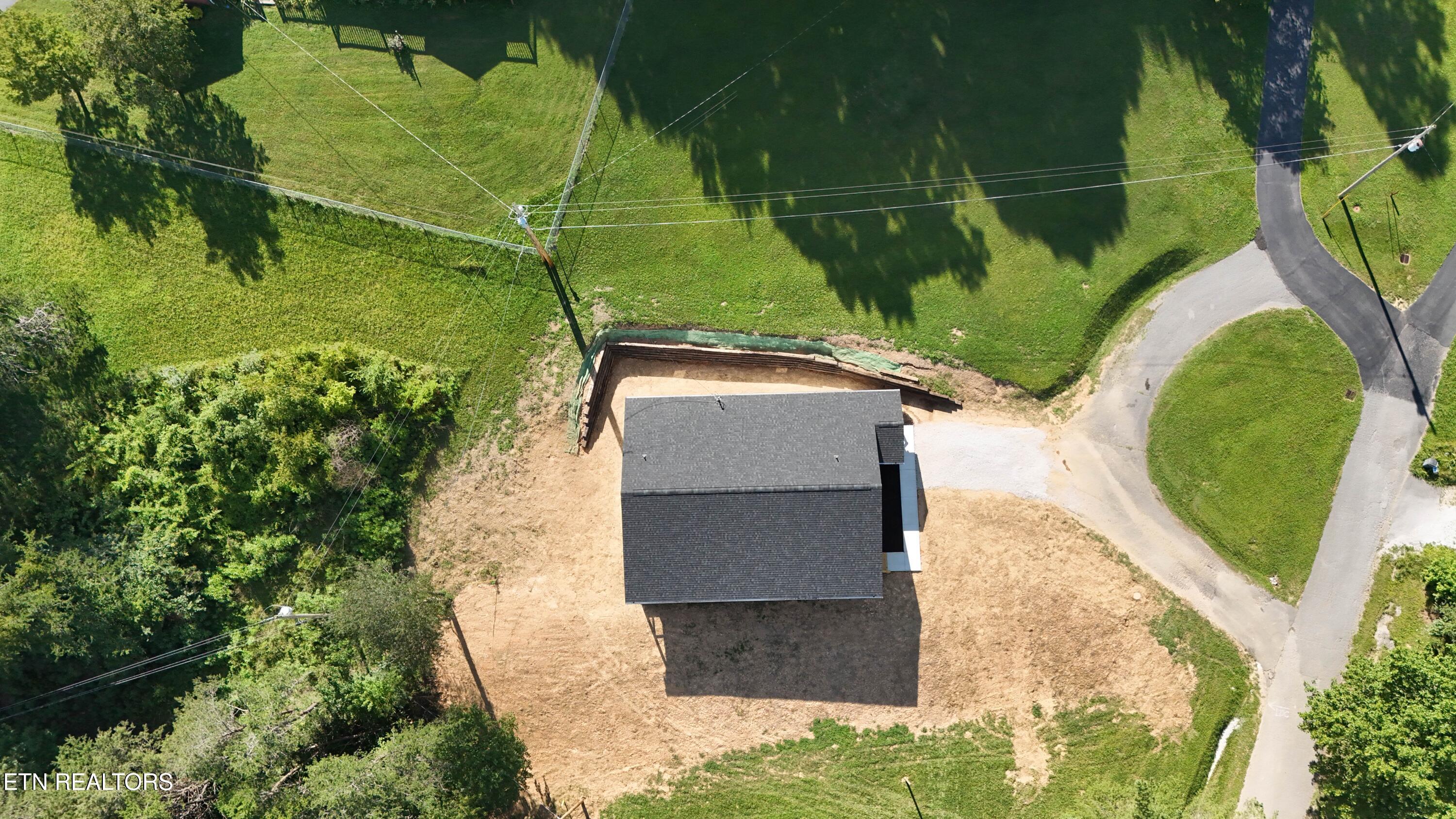 125 Canada Drive Oneida TN 37841