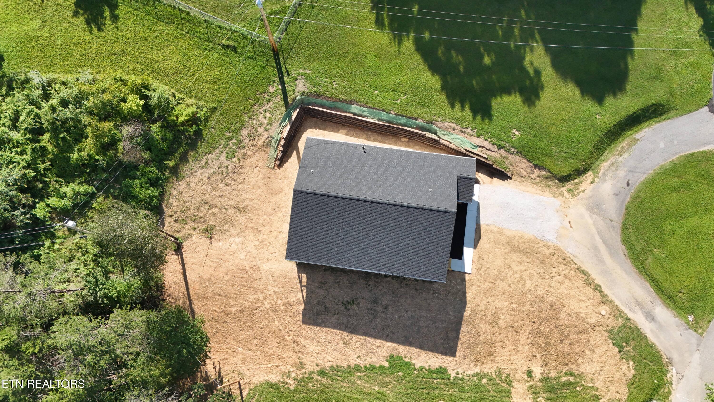 125 Canada Drive Oneida TN 37841