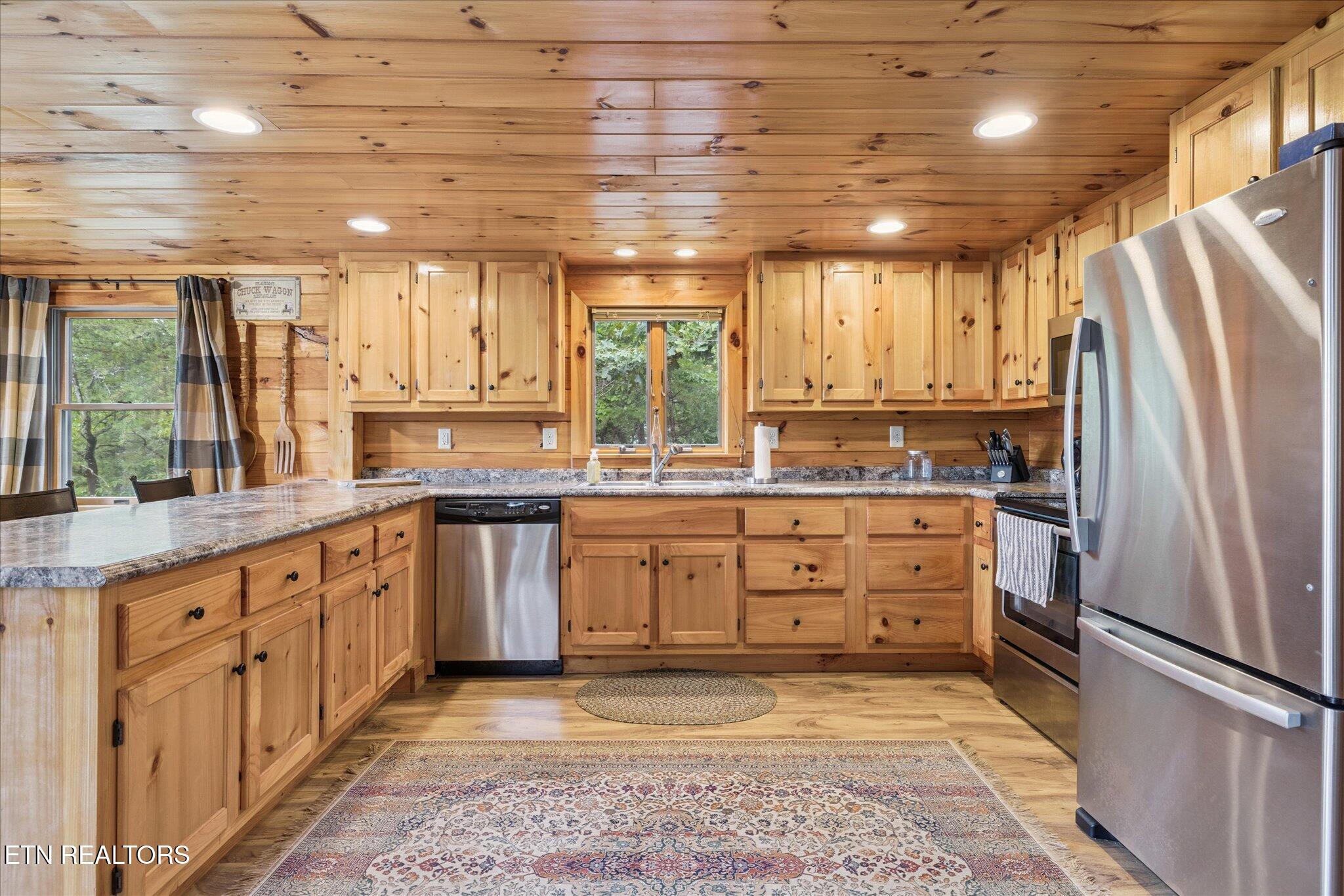 1818 Saddle Way Sevierville TN 37876
