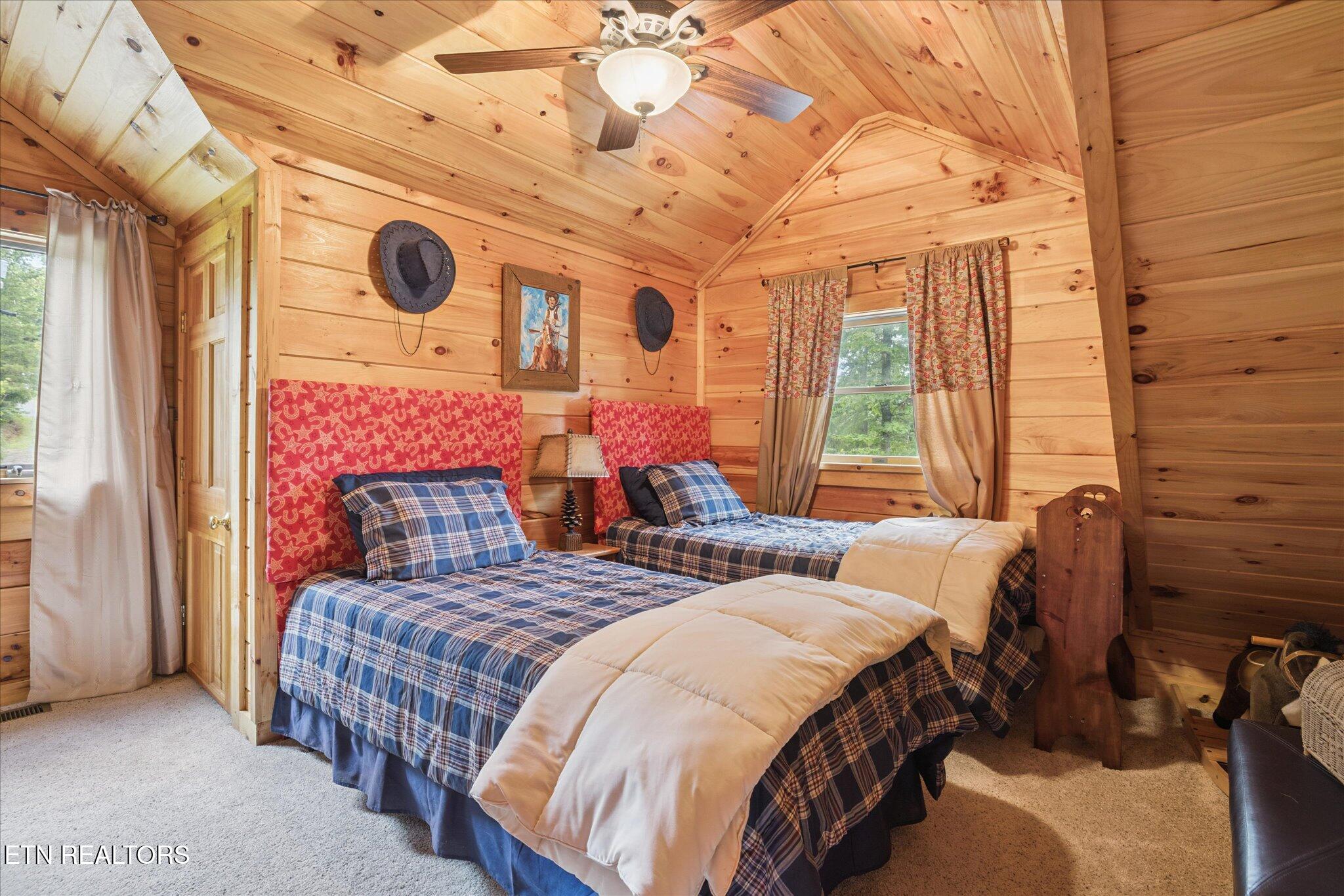 1818 Saddle Way Sevierville TN 37876