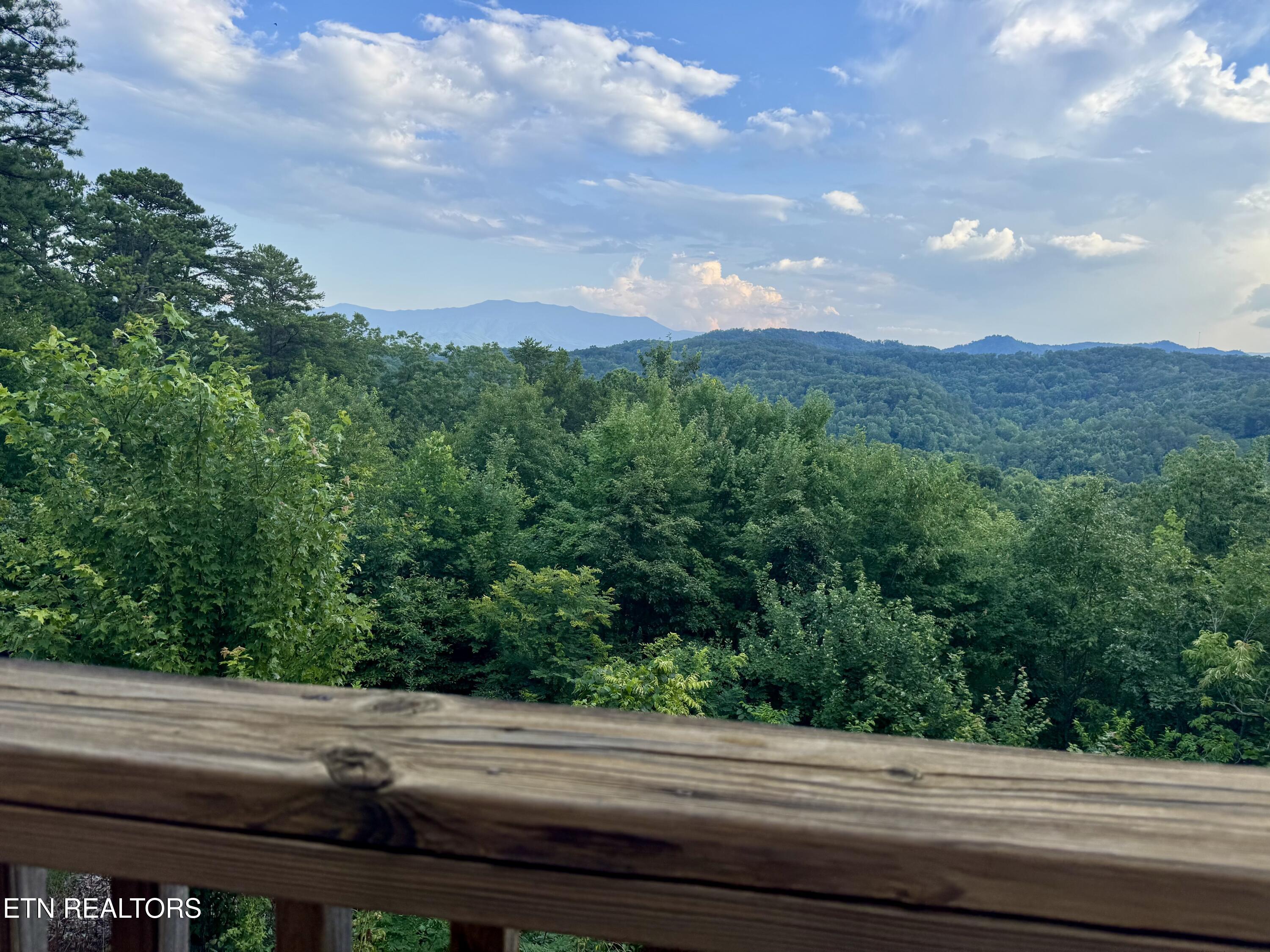 1818 Saddle Way Sevierville TN 37876