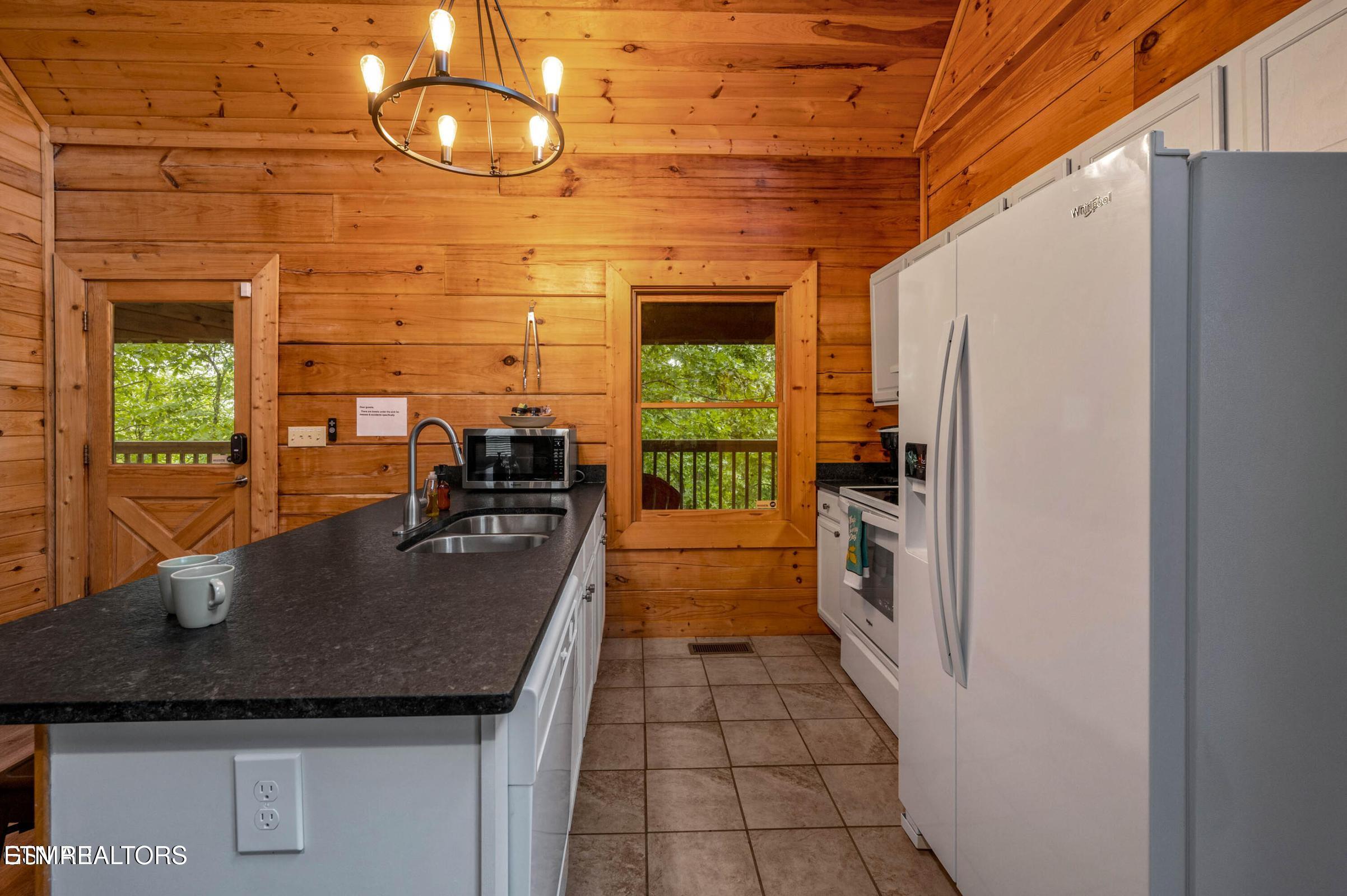 2175 Wingspan Sevierville TN 37876