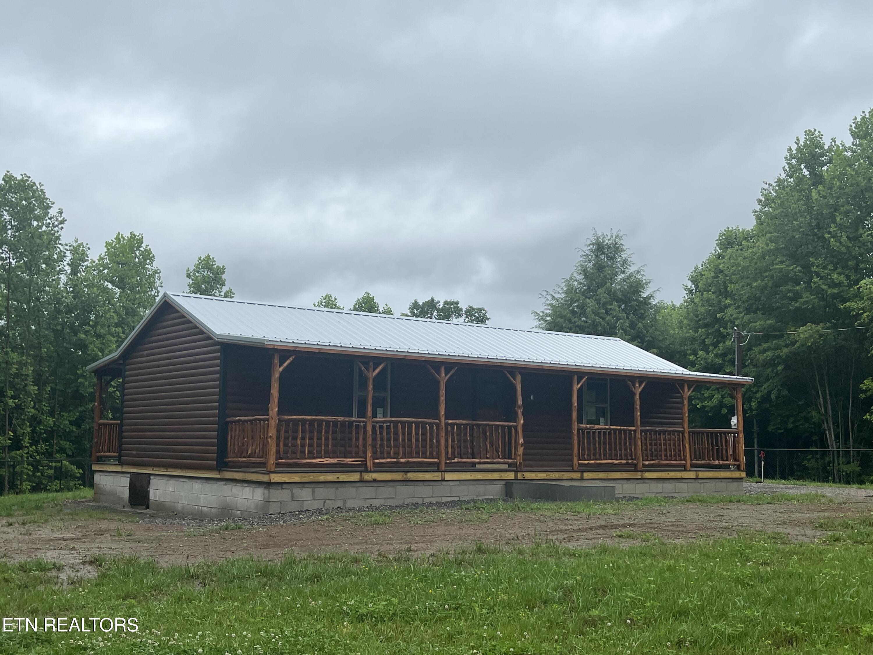 2240 Mt. Pleasant Road Vonore TN 37885