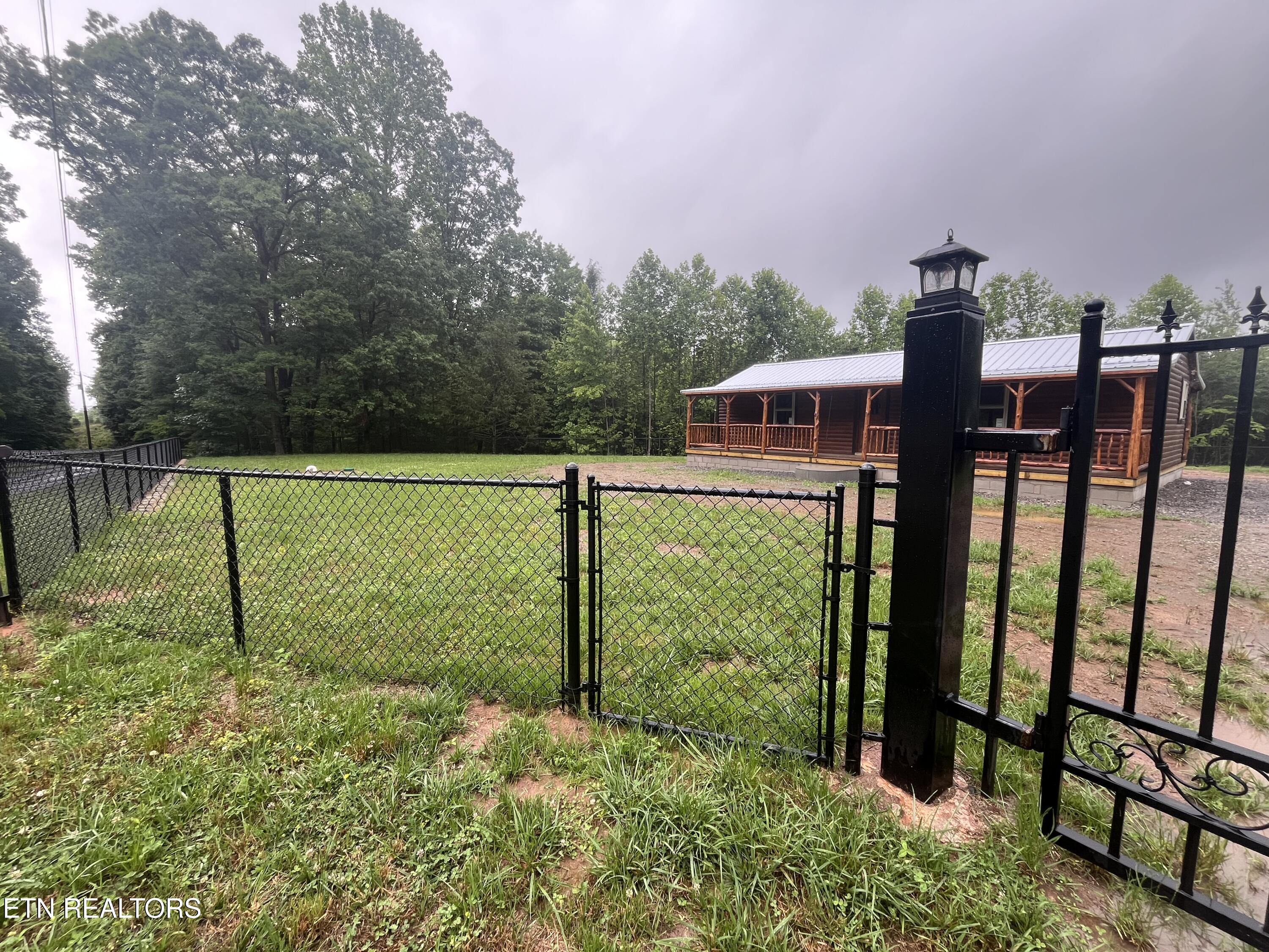 2240 Mt. Pleasant Road Vonore TN 37885
