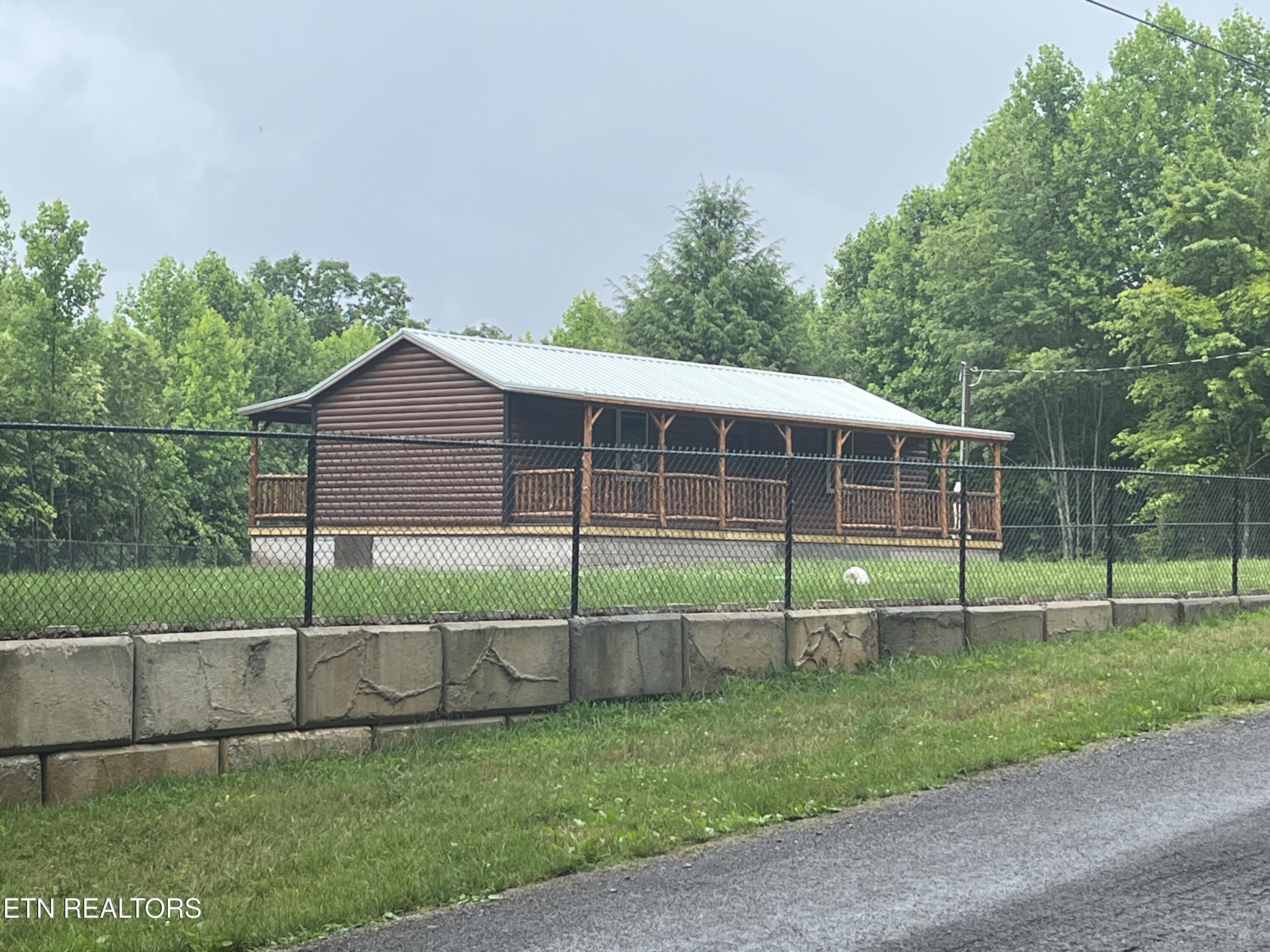2240 Mt. Pleasant Road Vonore TN 37885