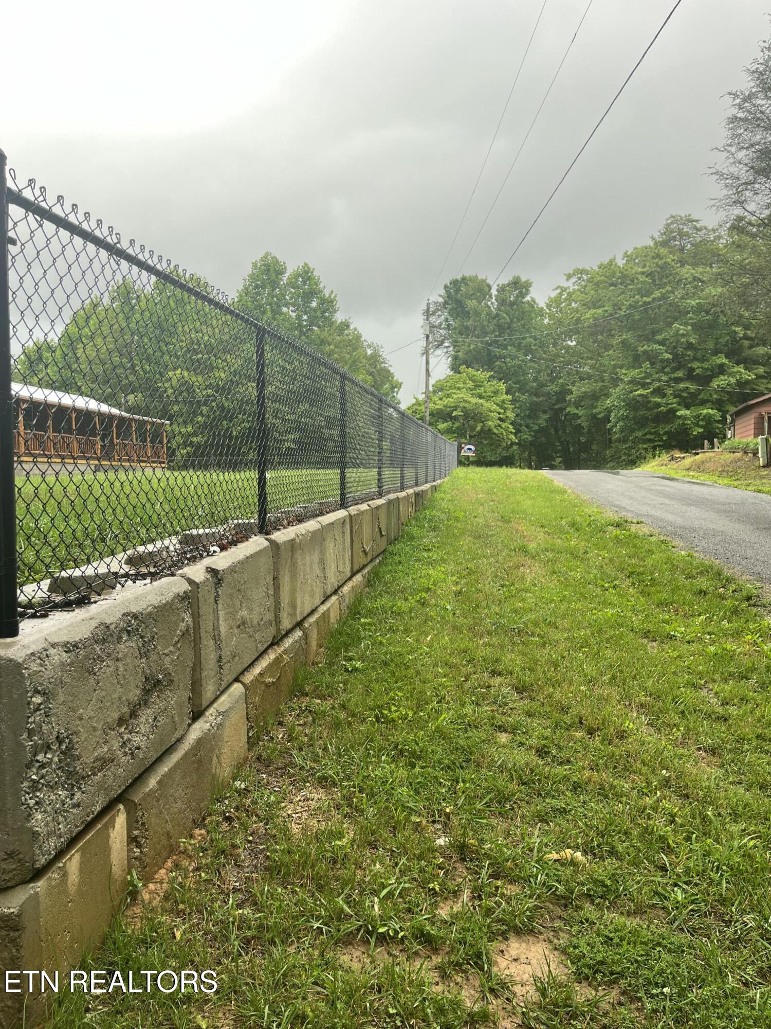 2240 Mt. Pleasant Road Vonore TN 37885
