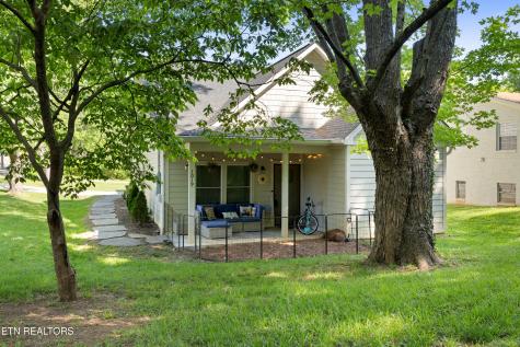 1019 Broyles Avenue Maryville TN 37801