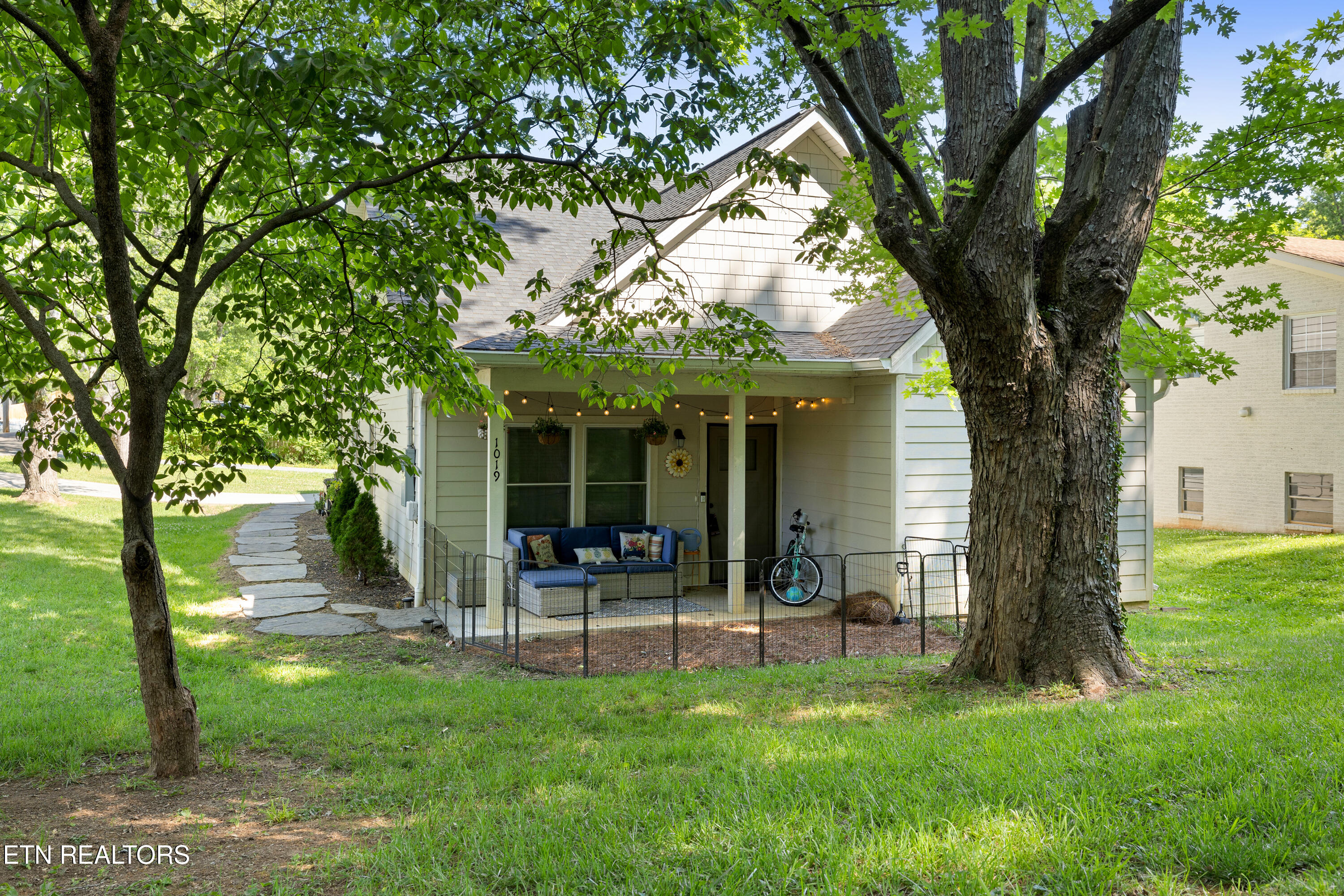 1019 Broyles Avenue Maryville TN 37801