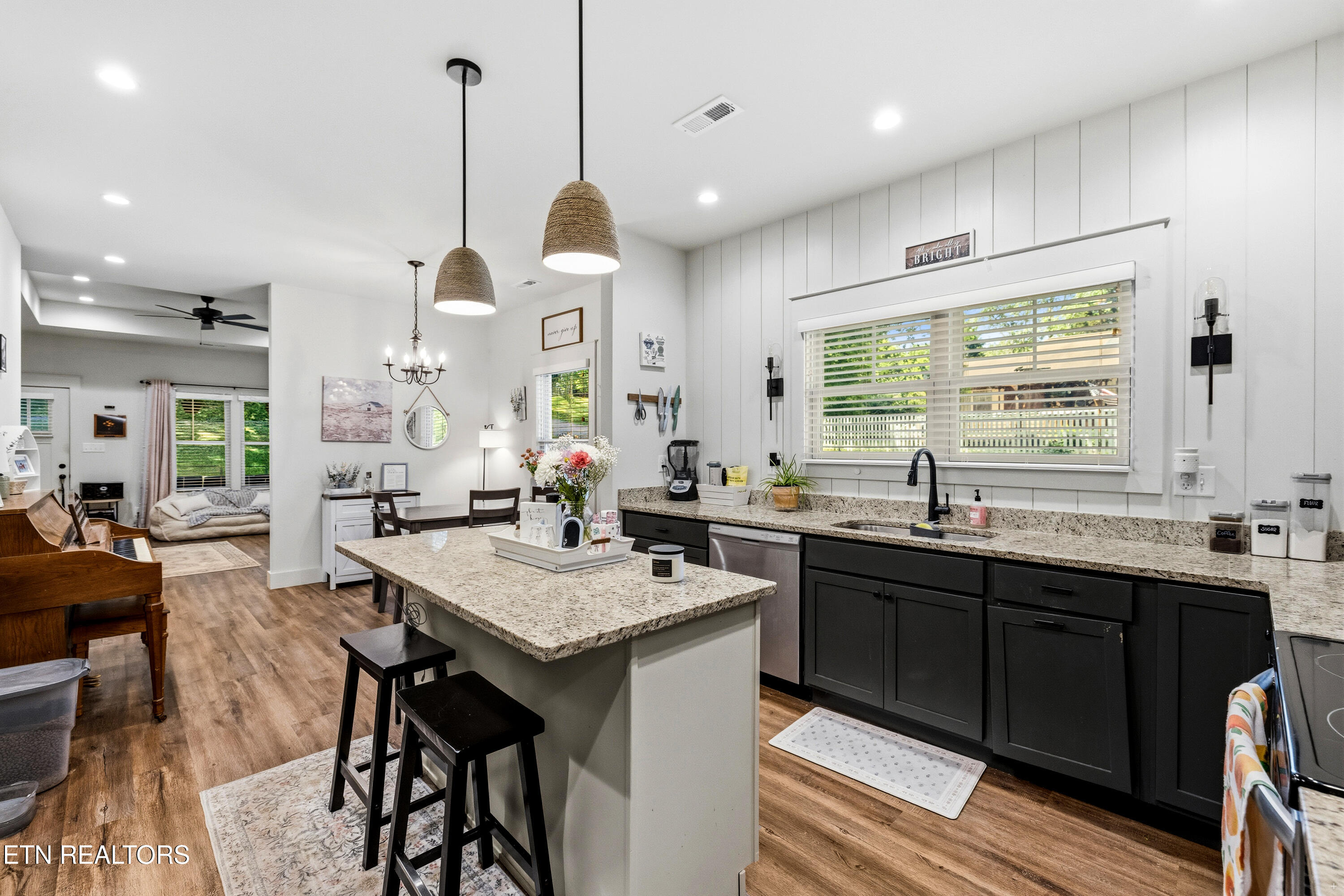 1019 Broyles Avenue Maryville TN 37801