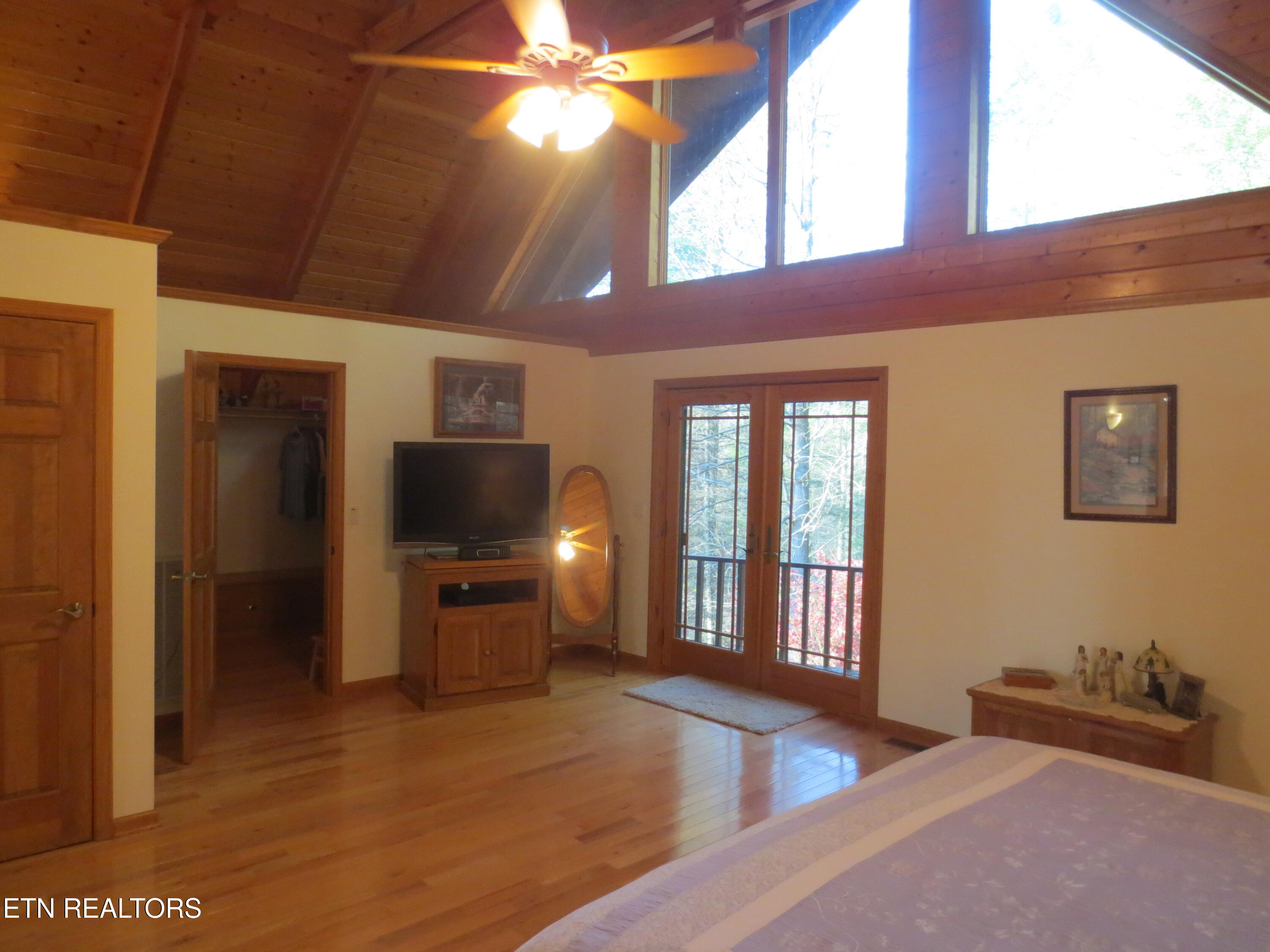 1536 Turkey Creek Road Tellico Plains TN 37385