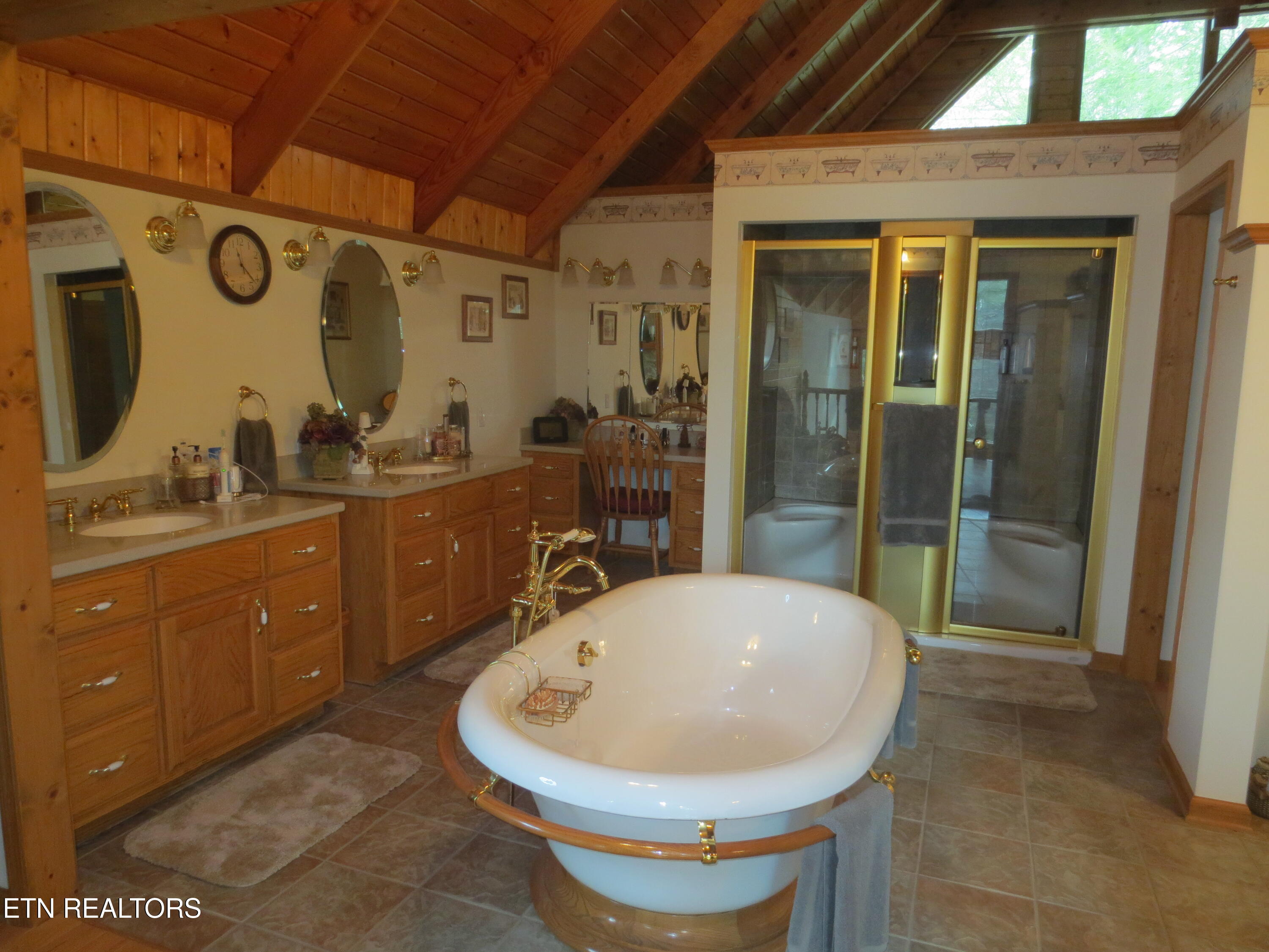 1536 Turkey Creek Road Tellico Plains TN 37385
