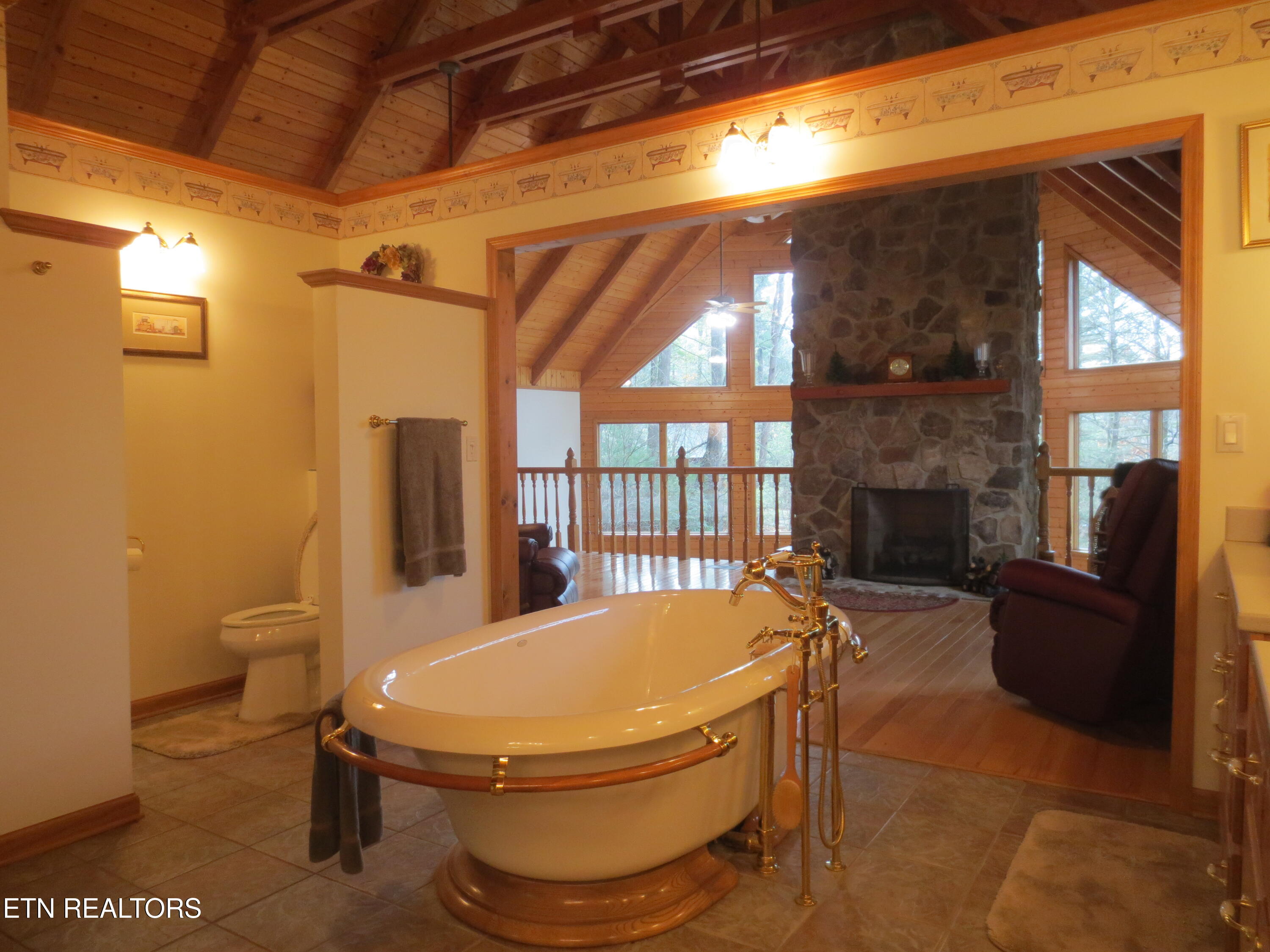 1536 Turkey Creek Road Tellico Plains TN 37385