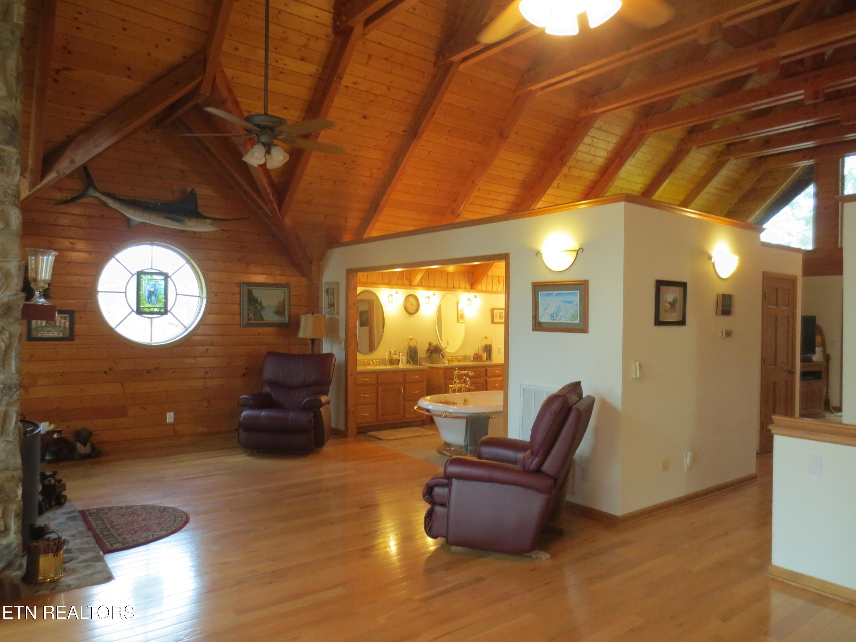 1536 Turkey Creek Road Tellico Plains TN 37385