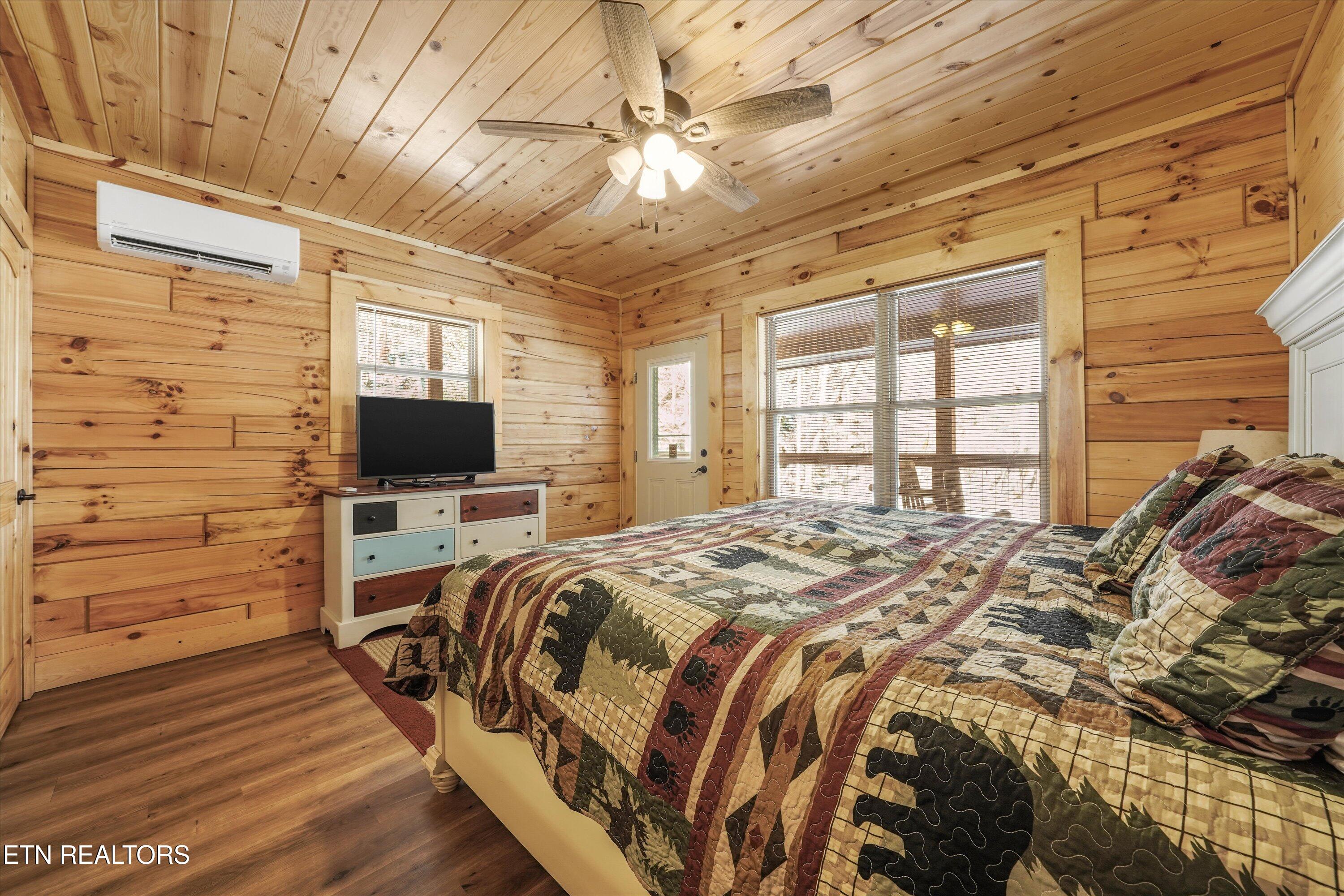 5236 Mathis Branch Road Cosby TN 37722