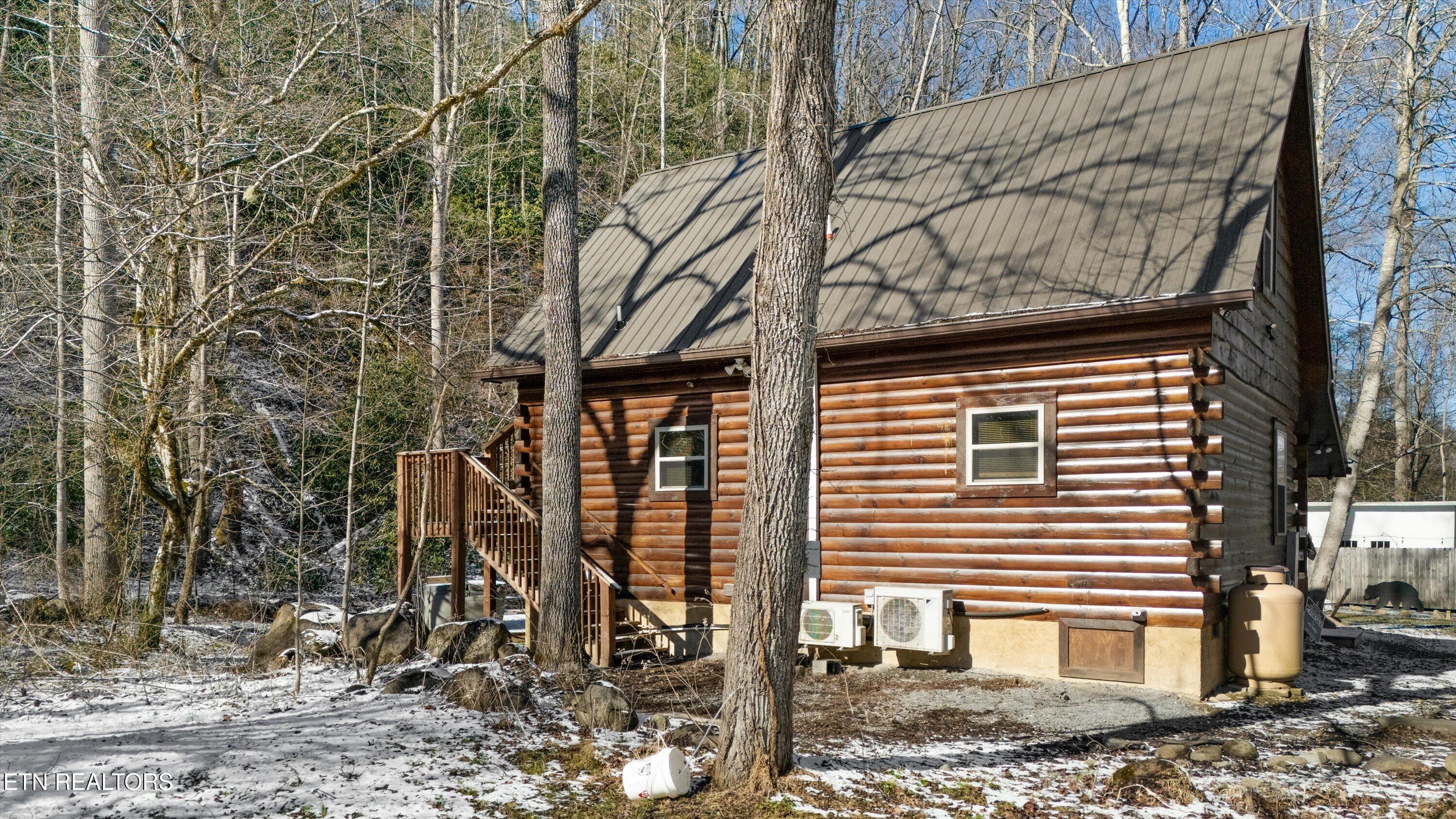5236 Mathis Branch Road Cosby TN 37722