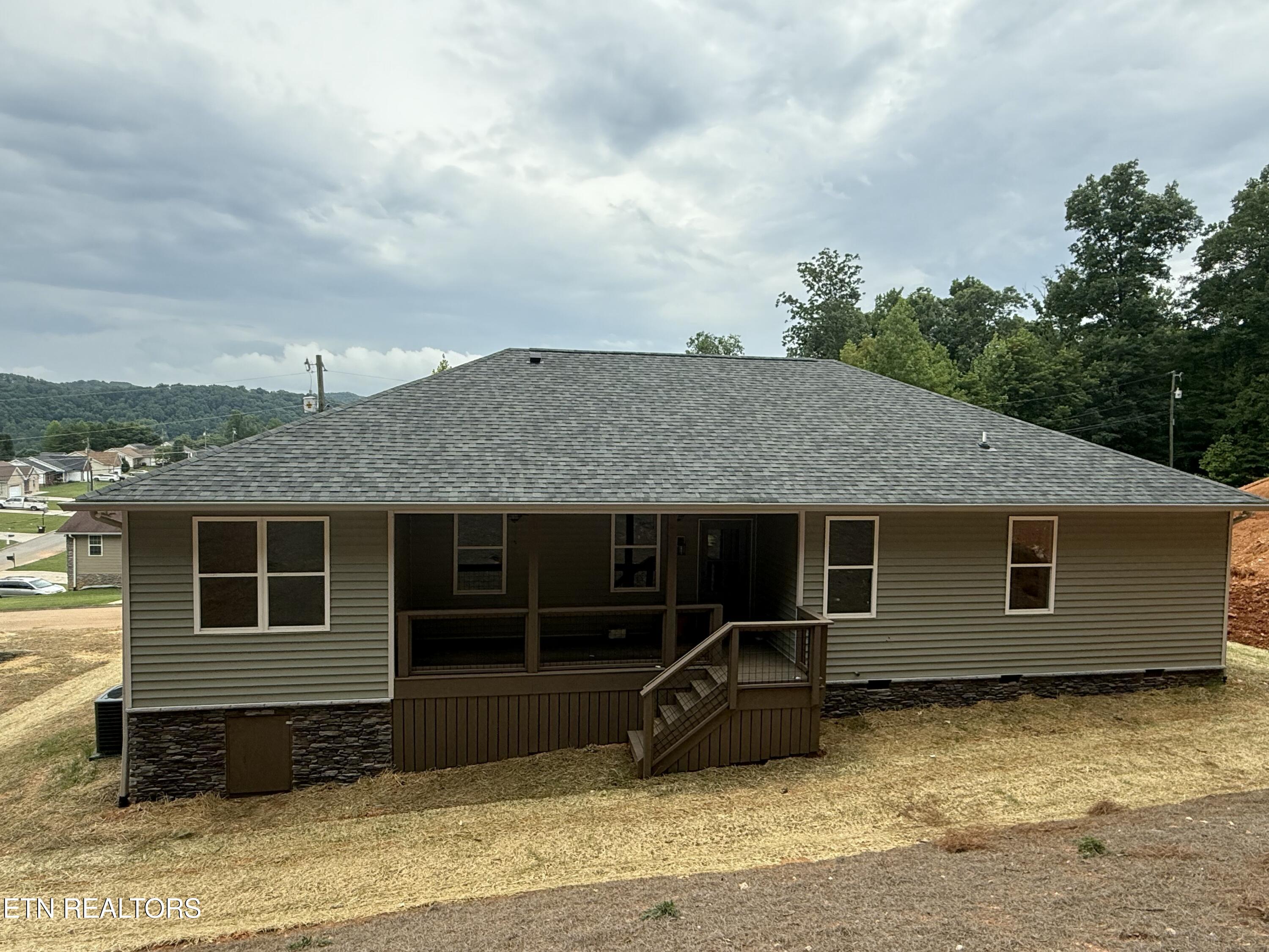 378 Signet Lane Maynardville TN 37807
