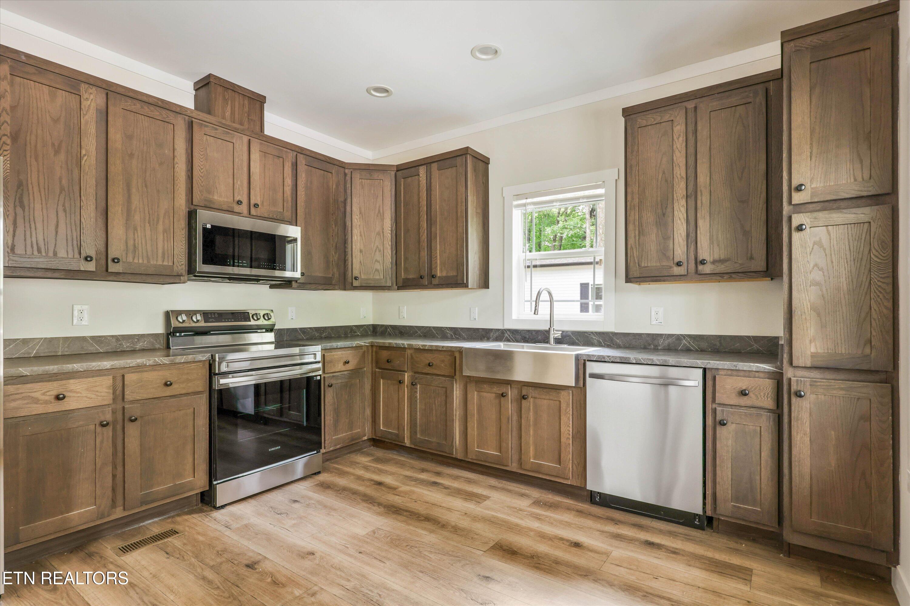 1619 Scenic Drive Athens TN 37303
