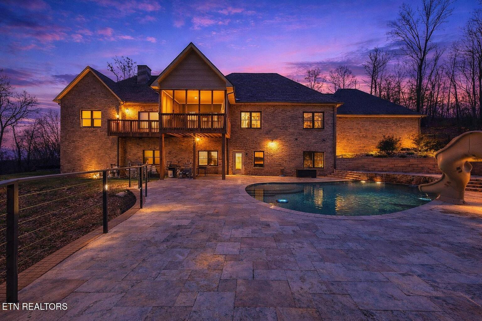 6743 Long Shadow Way Knoxville TN 37918