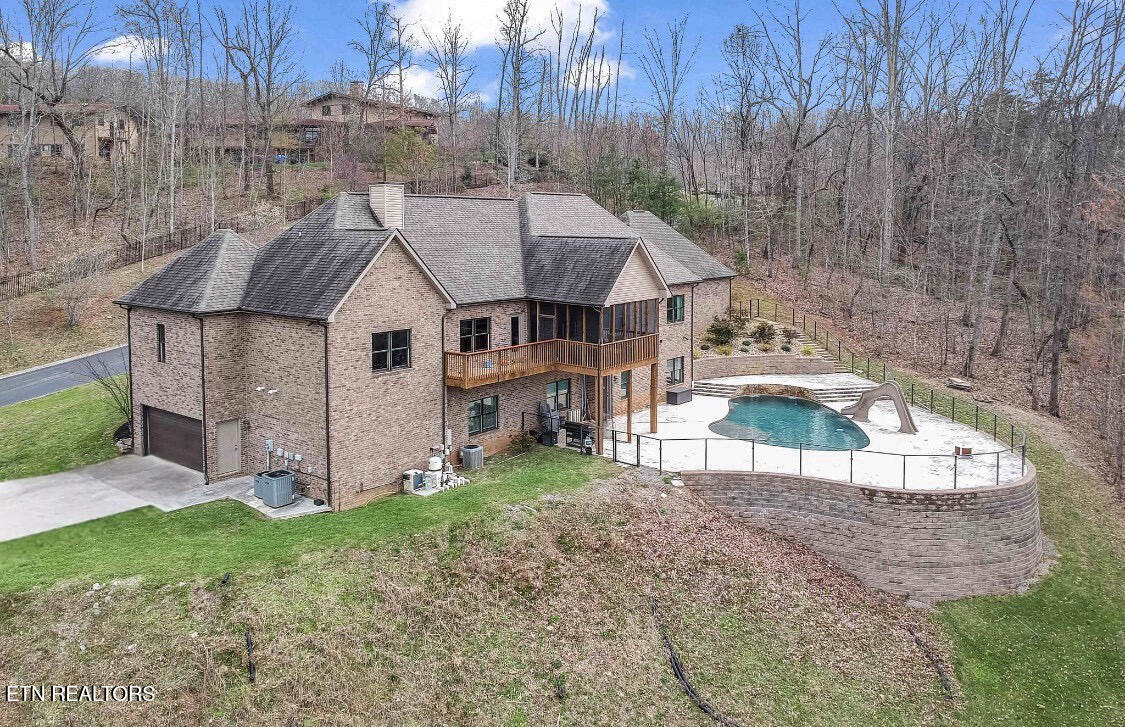 6743 Long Shadow Way Knoxville TN 37918
