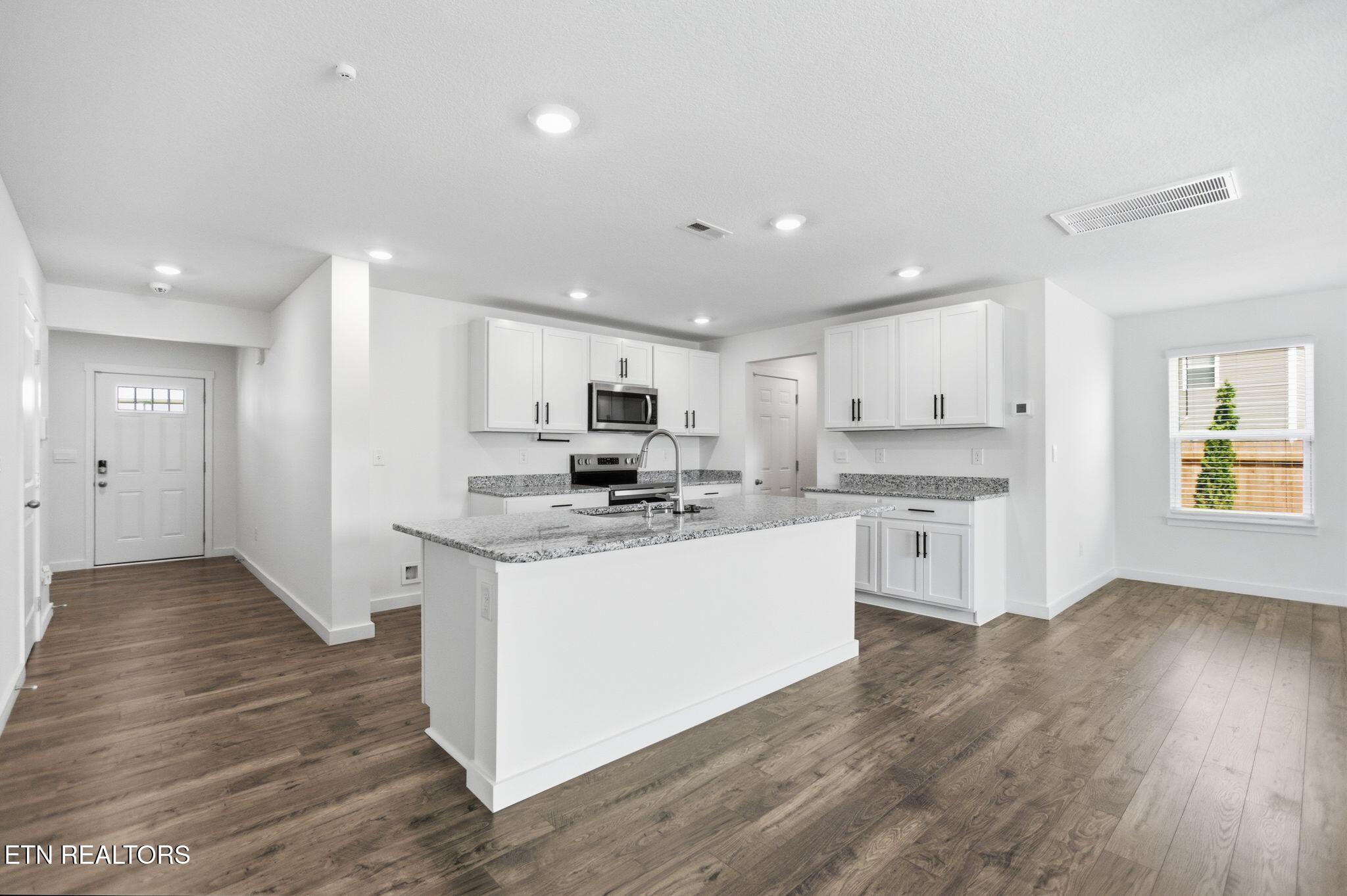 7741 Belhaven Lane Knoxville TN 37918