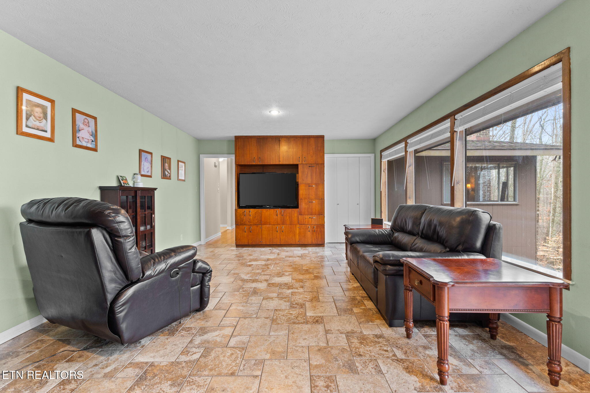 968 W Outer Drive Oak Ridge TN 37830