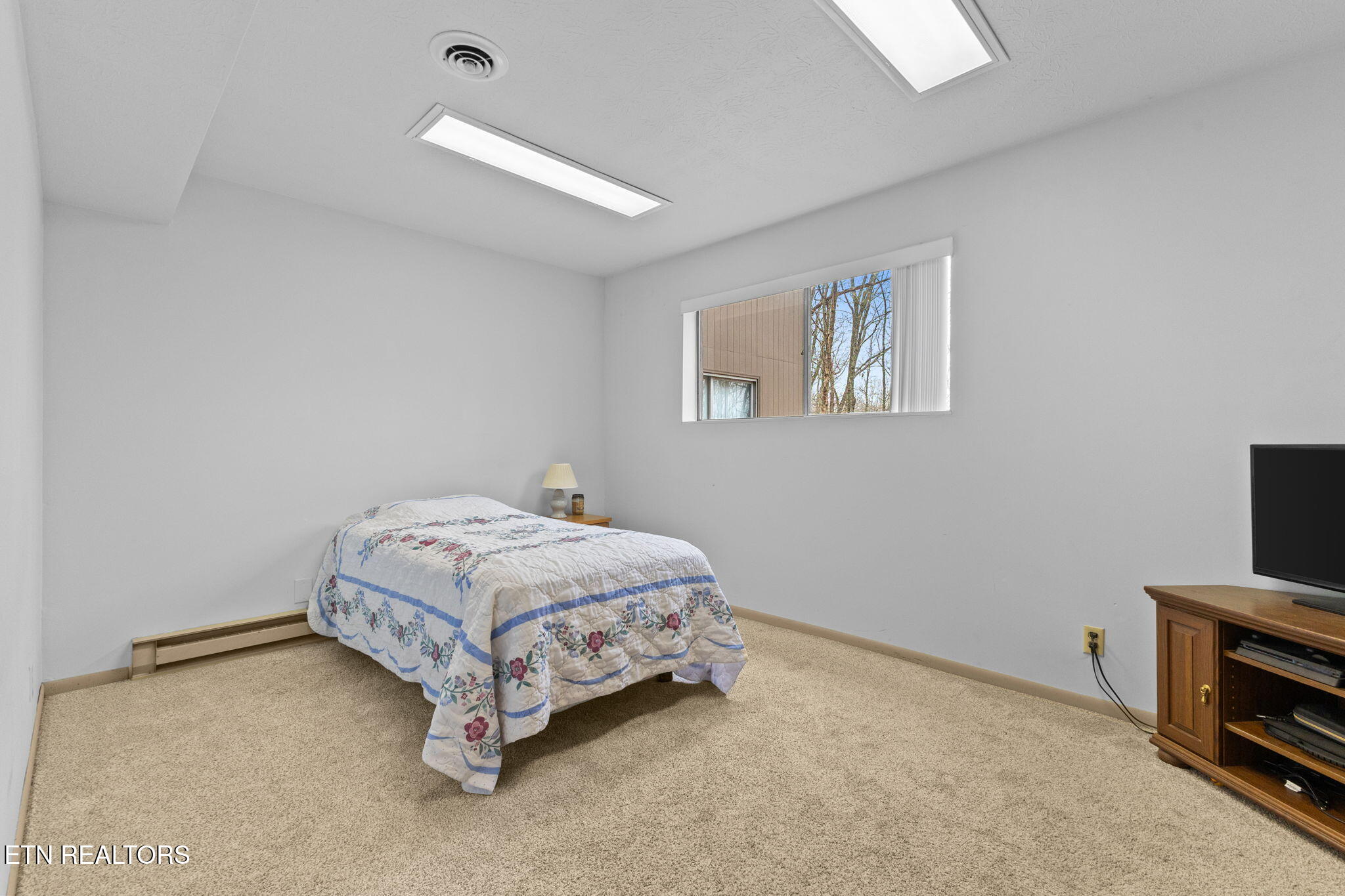 968 W Outer Drive Oak Ridge TN 37830